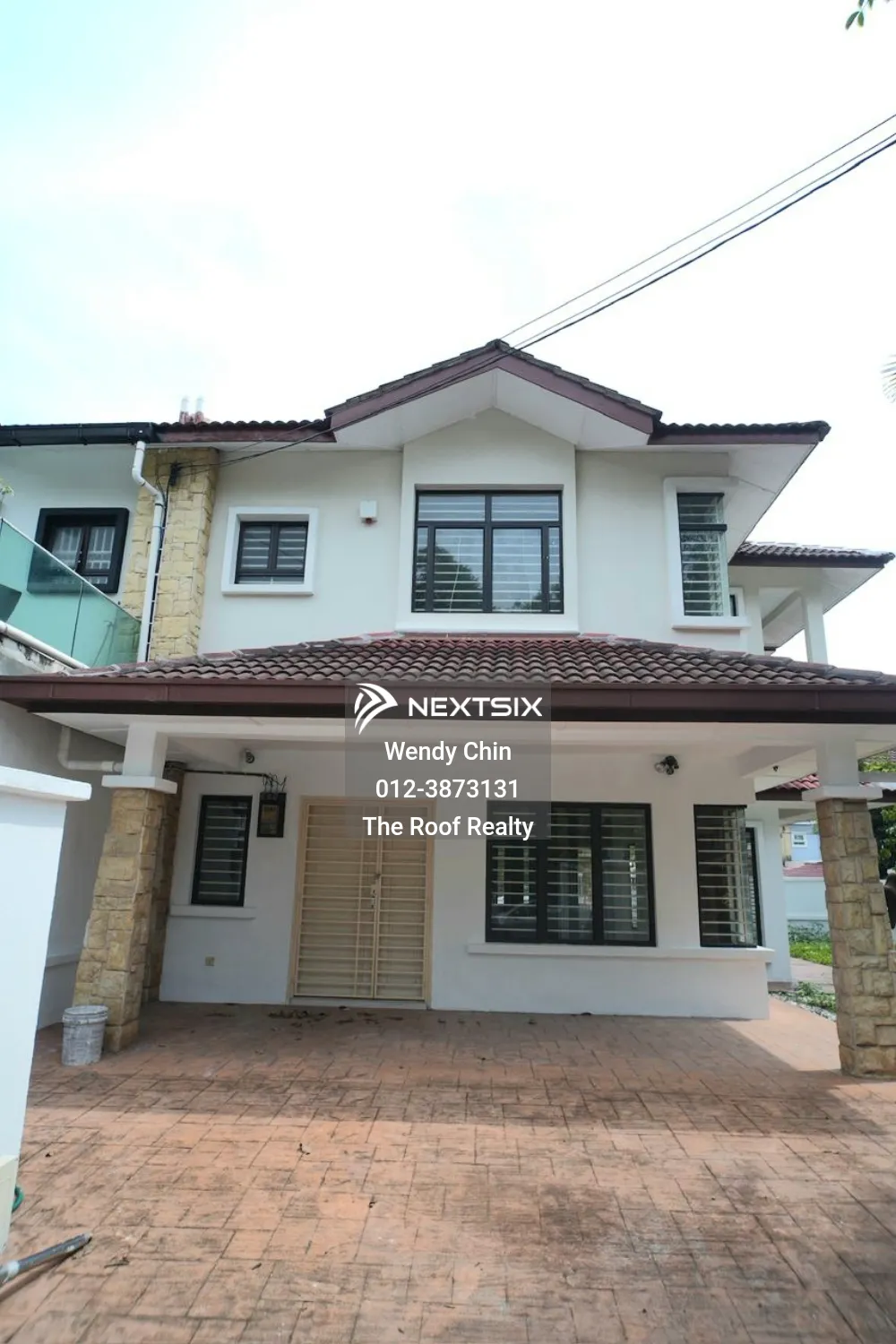 Semi-detached House For Sale in Puchong Selangor