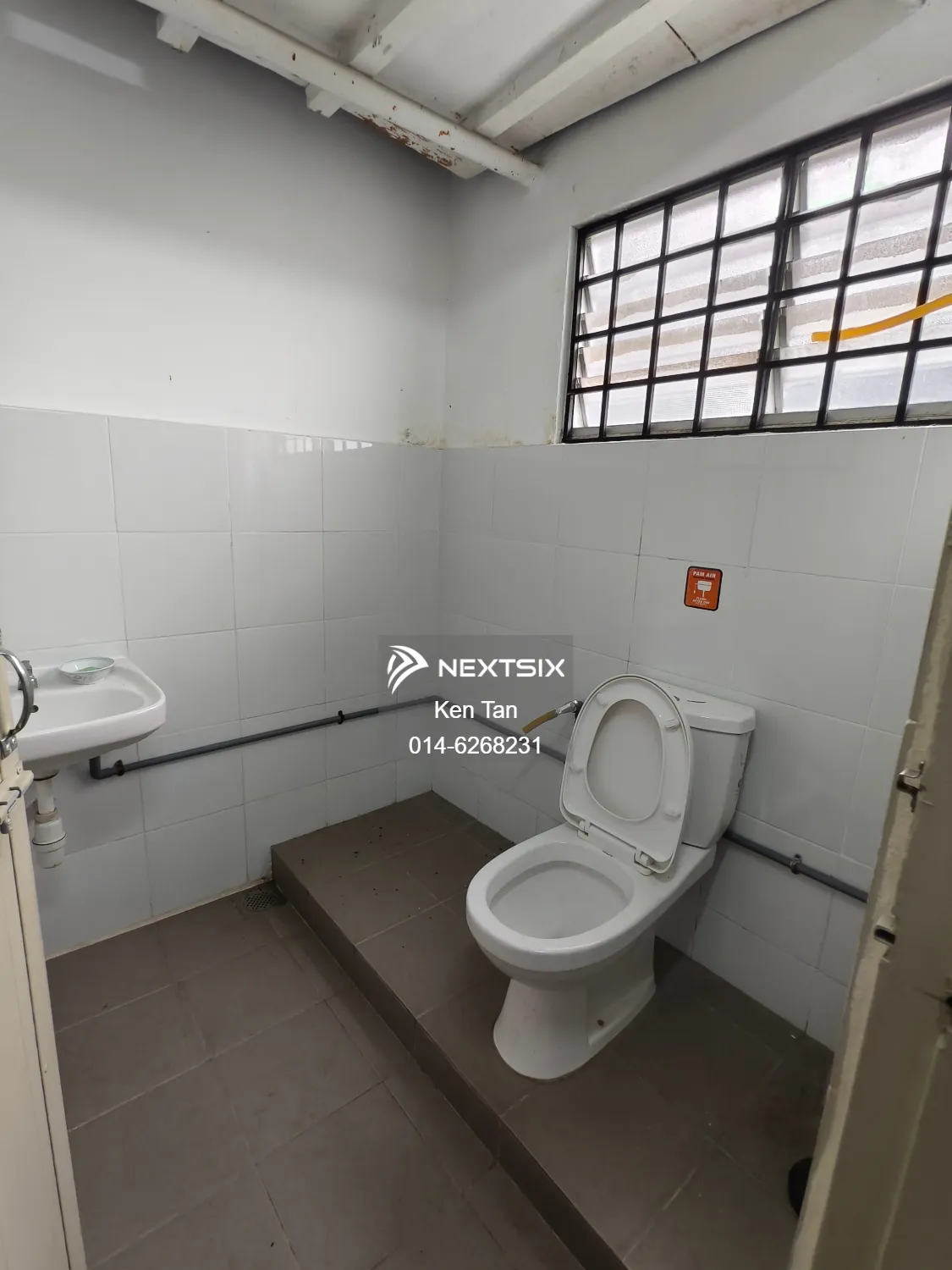 Shop For Rent in Petaling Jaya Selangor - Image 19