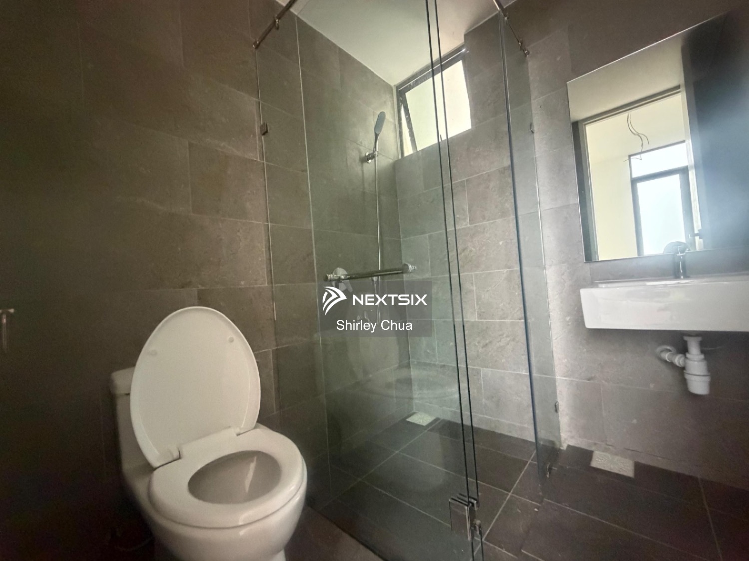 Serviced Residence For Sale in Kuching Sarawak - Image 10