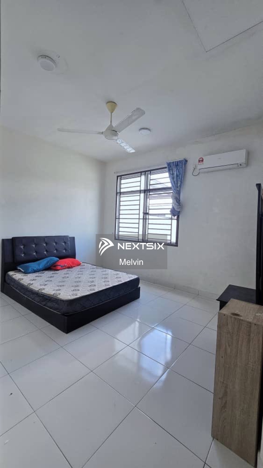 2-sty Terrace/Link House For Sale in Iskandar Puteri (Nusajaya) Johor - Image 5