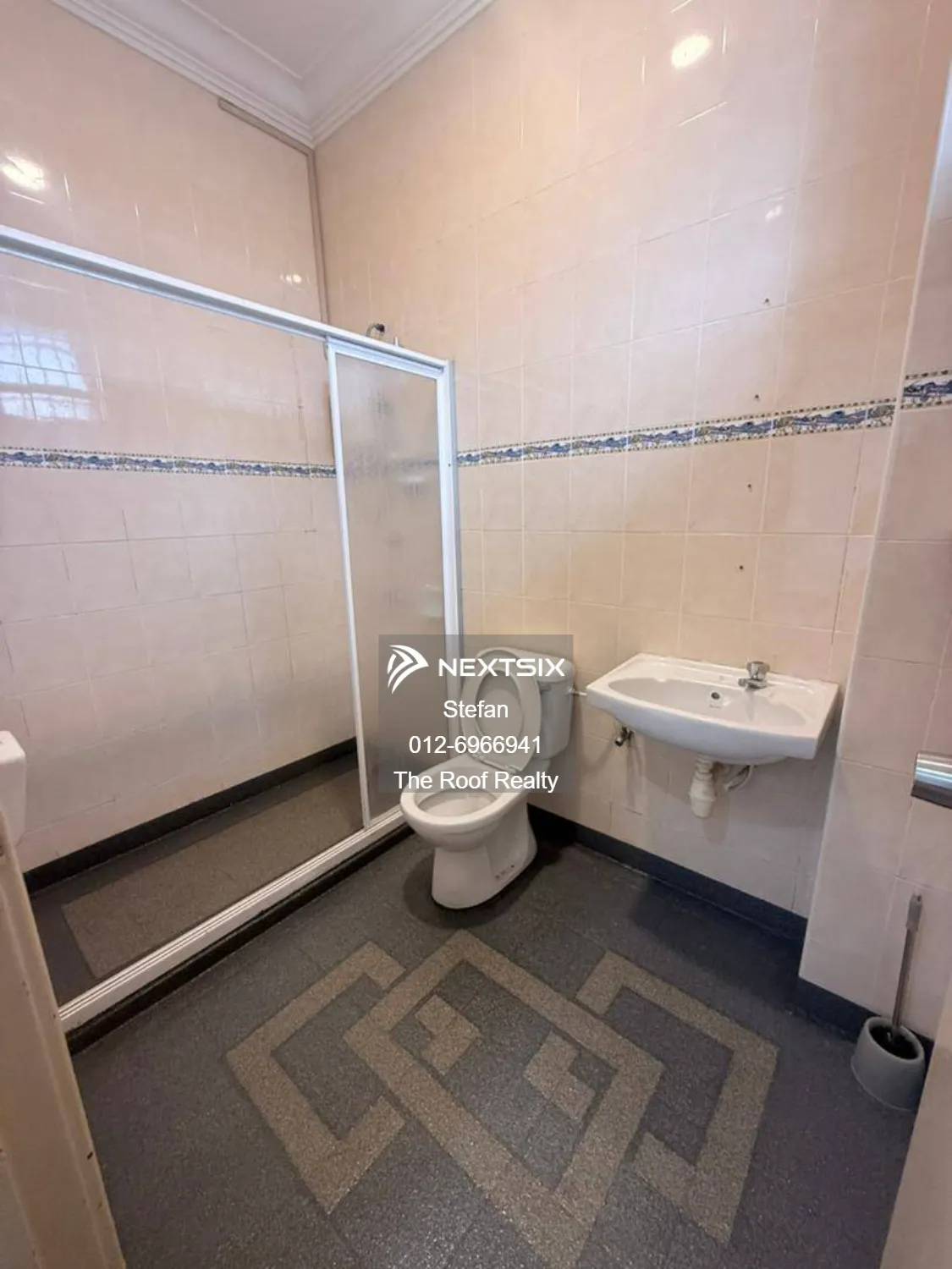 2-sty Terrace/Link House For Sale in Setia Indah Johor - Image 8