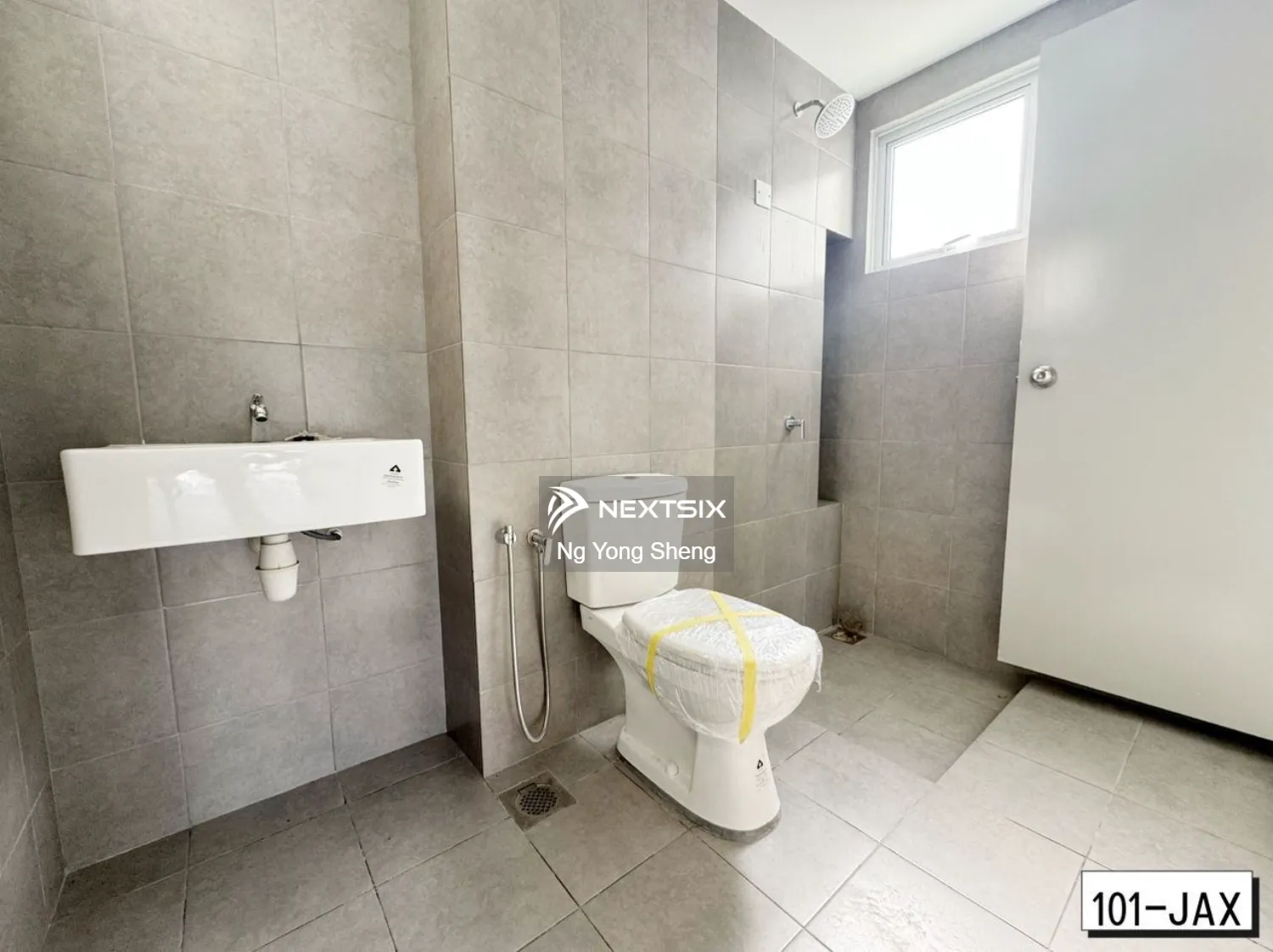 1.5-sty Terrace/Link House For Sale in Klang Selangor - Image 10