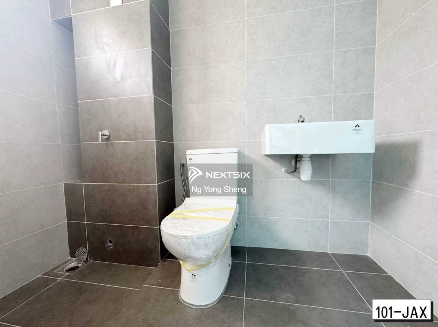 1.5-sty Terrace/Link House For Sale in Klang Selangor - Image 9