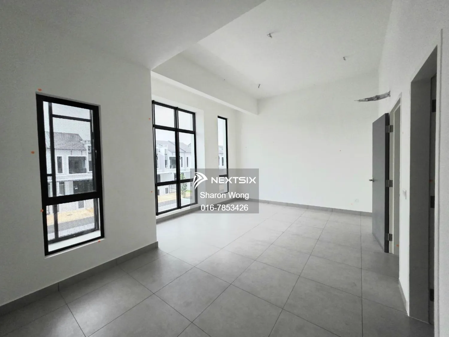 2-sty Terrace/Link House For Sale in Setia Indah Johor - Image 7