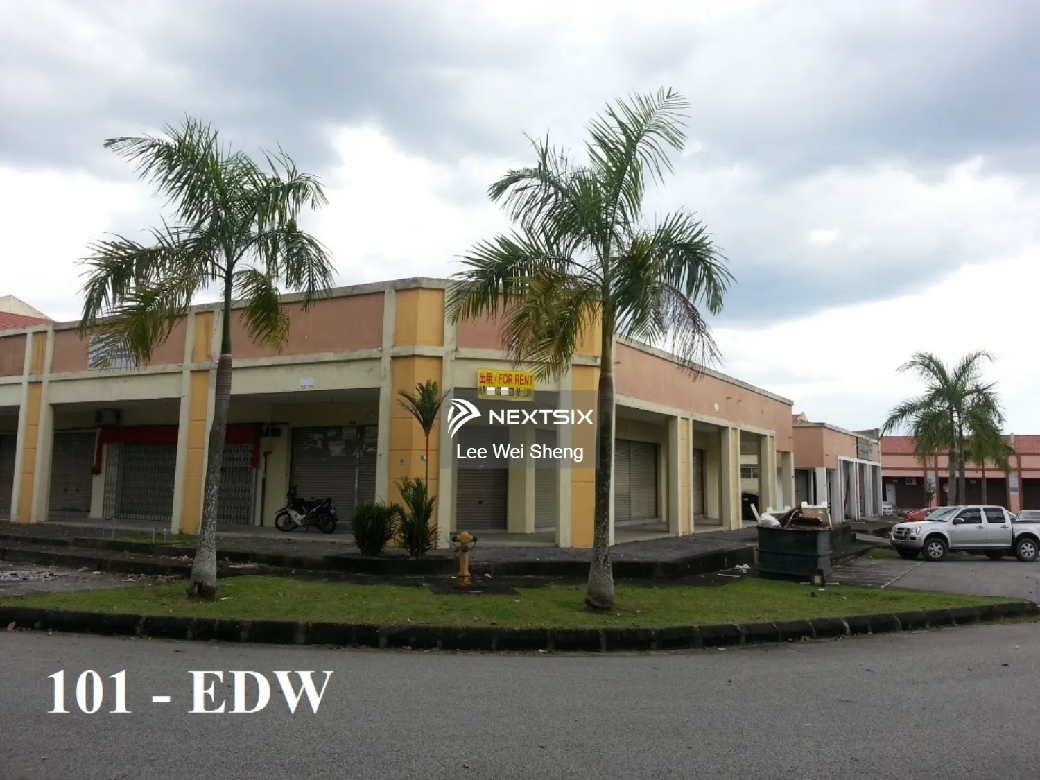 Shop For Sale in Ampangan Negeri Sembilan