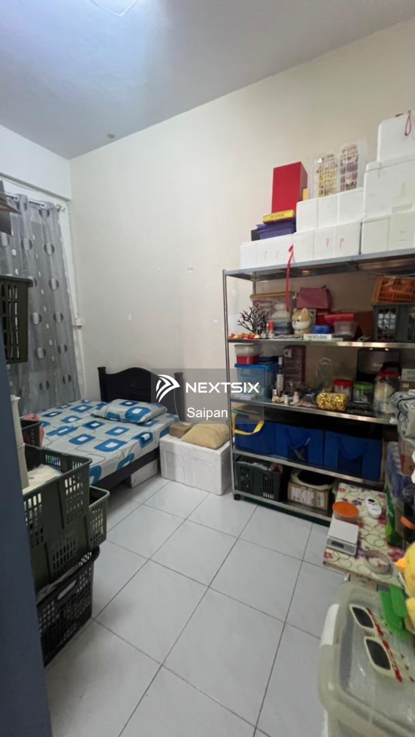 2.5-sty Terrace/Link House For Sale in Kuching Sarawak - Image 11