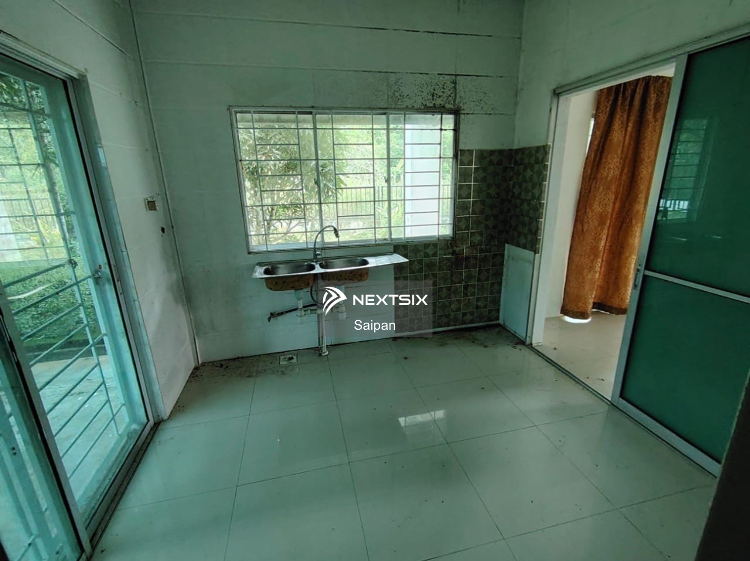 1-sty Terrace/Link House For Sale in Kuching Sarawak - Image 7