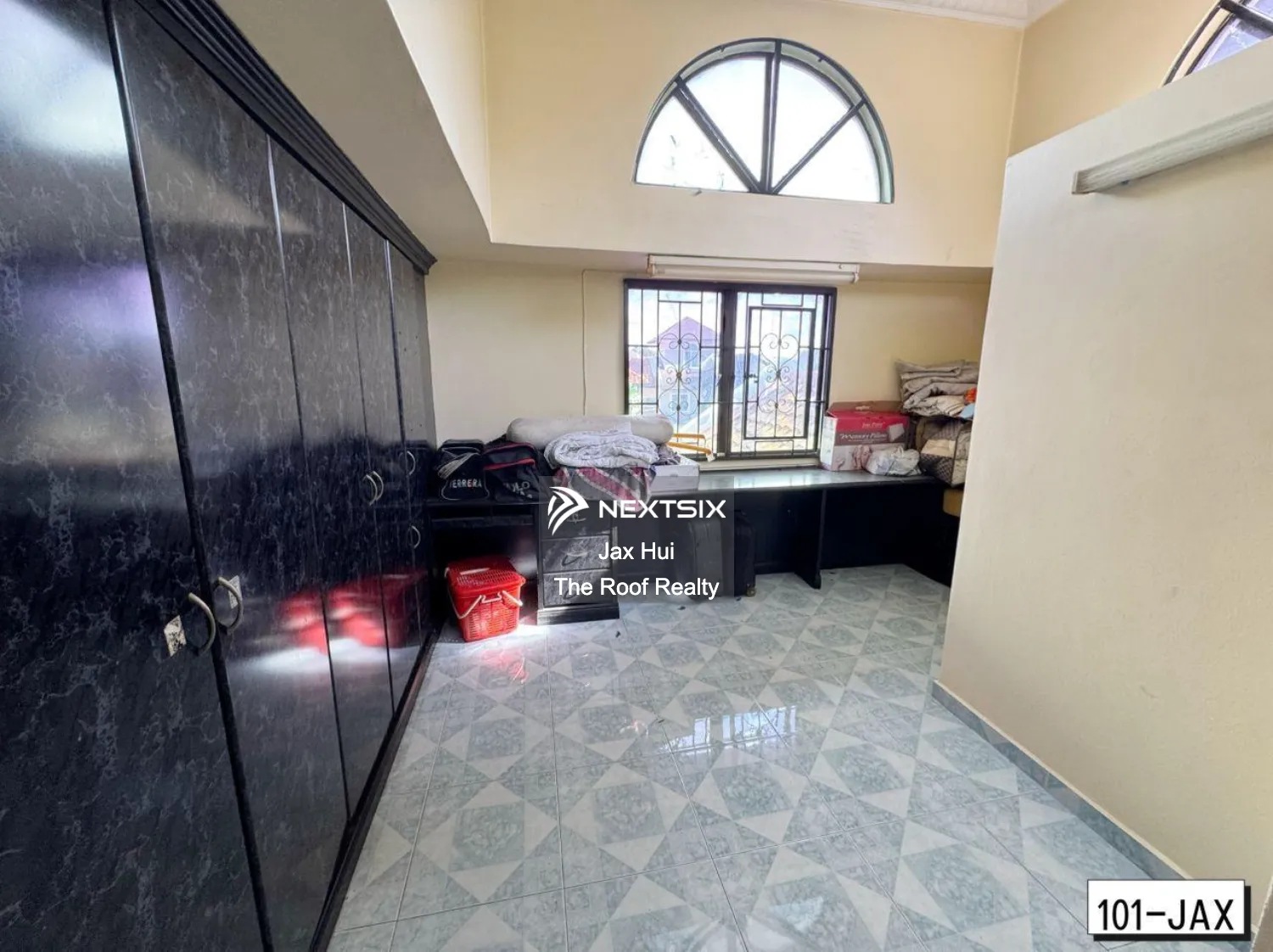 Semi-detached House For Sale in Kota Kemuning Selangor - Image 14
