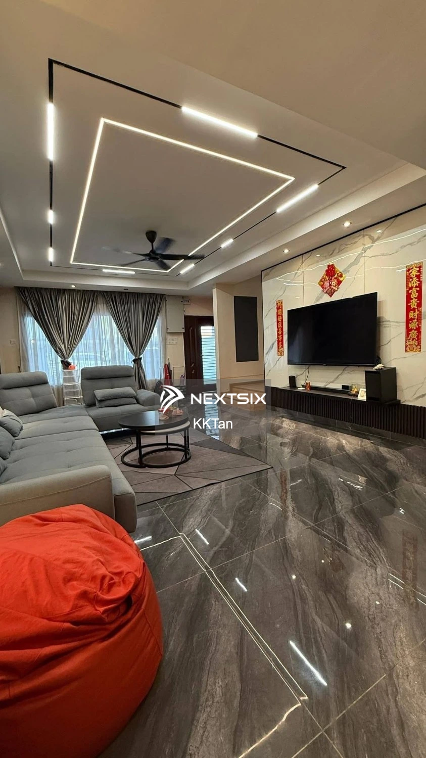 3-sty Terrace/Link House For Sale in Bandar Botanic Selangor - Image 2