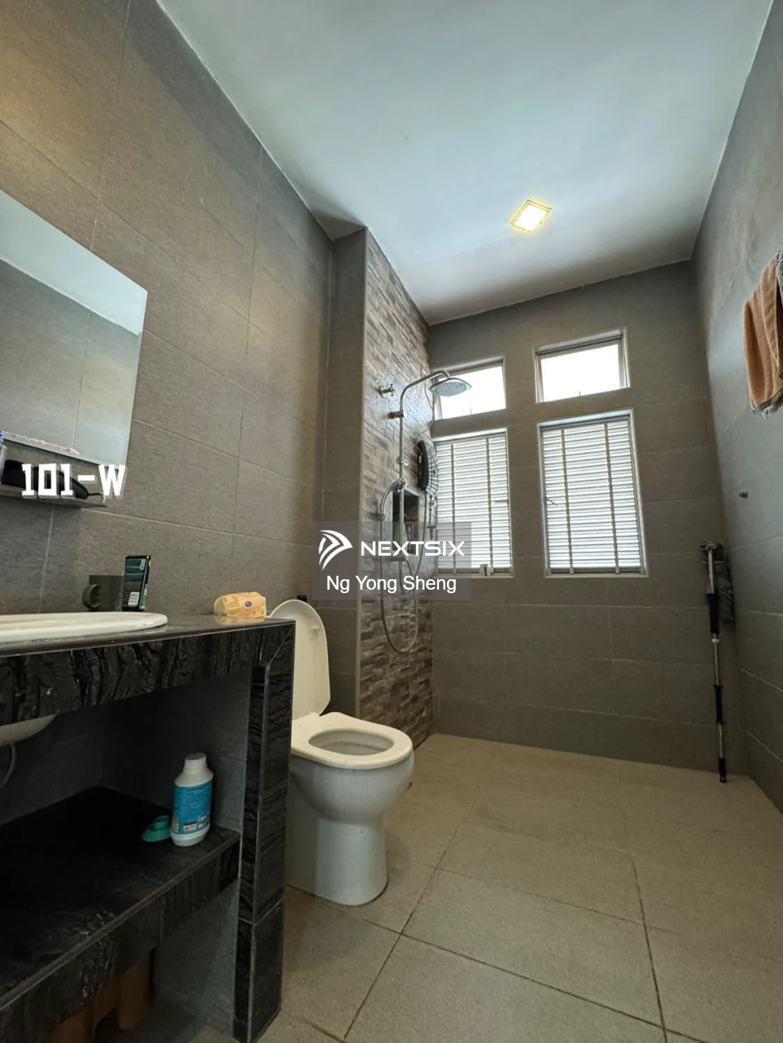 Bungalow For Sale in Klang Selangor - Image 12