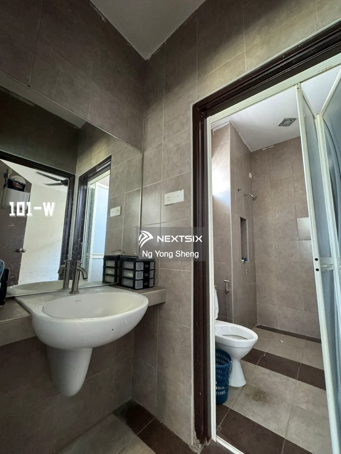 Bungalow For Sale in Klang Selangor - Image 14