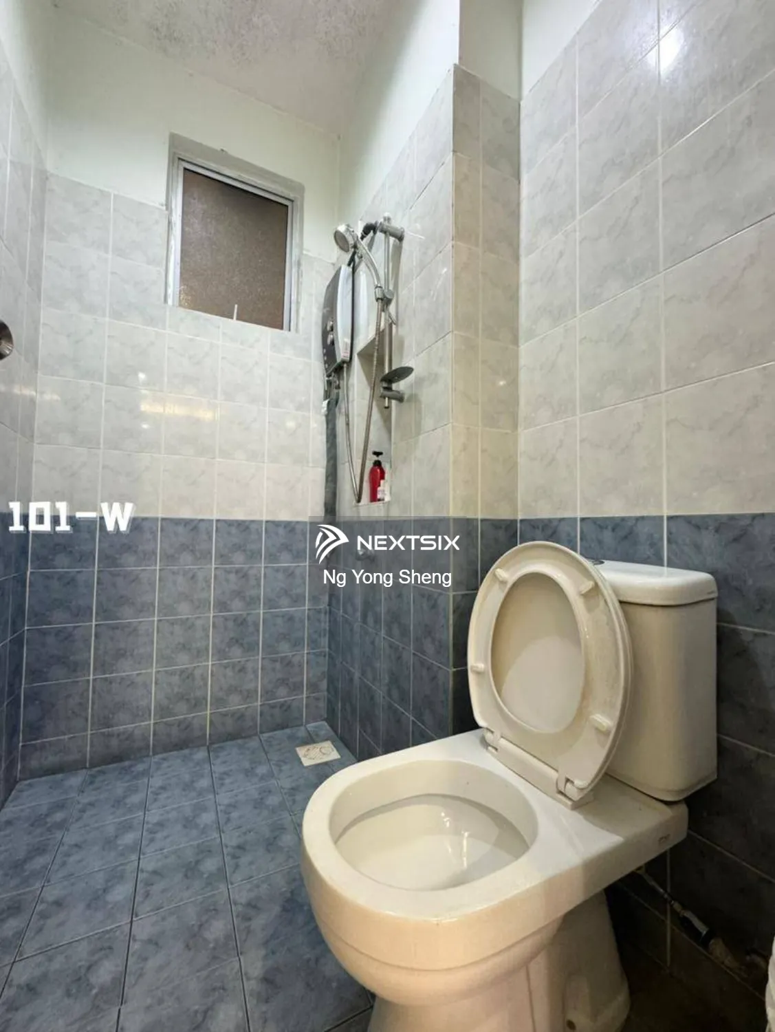 Semi-detached House For Sale in Klang Selangor - Image 10