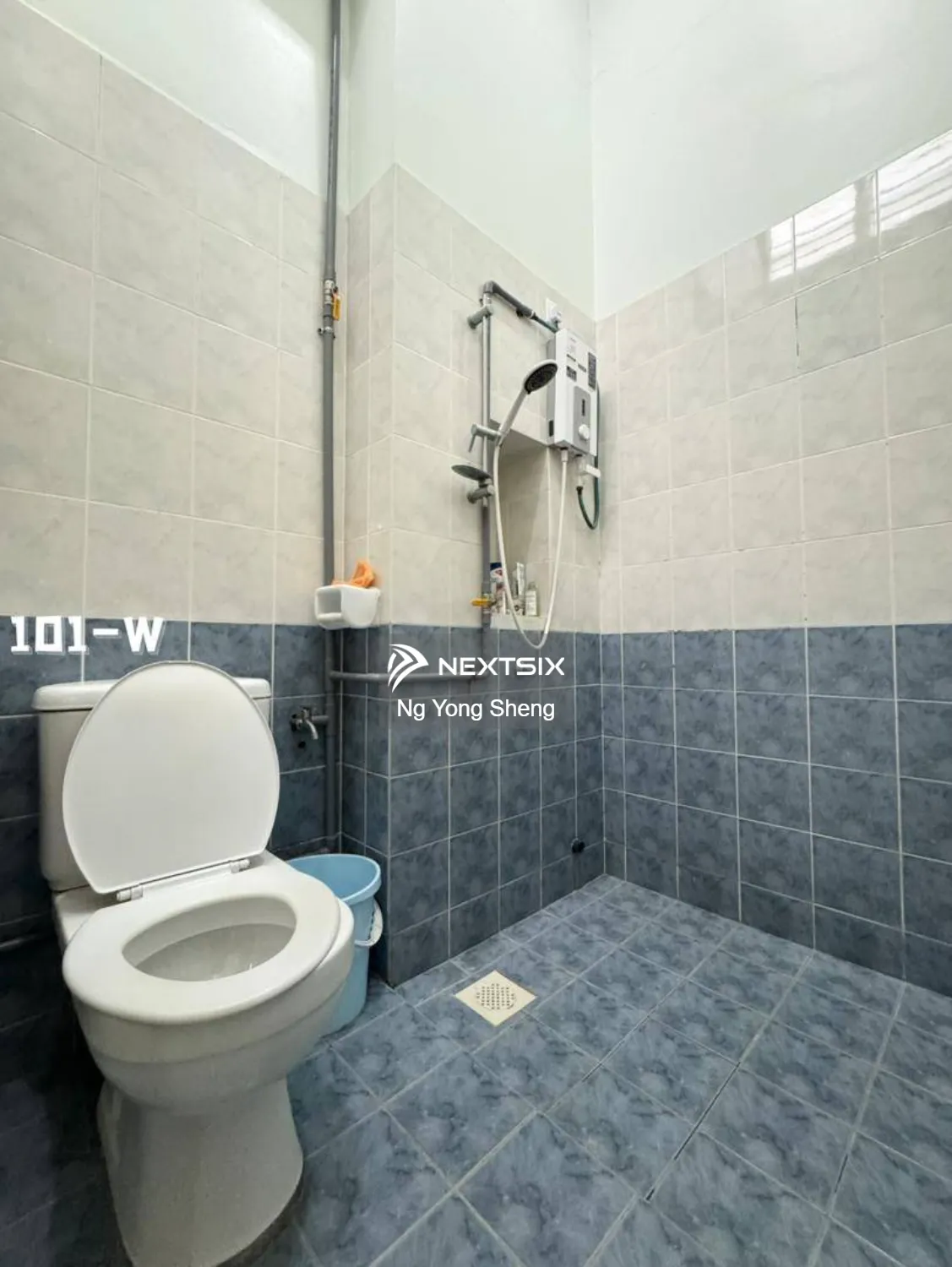 Semi-detached House For Sale in Klang Selangor - Image 11