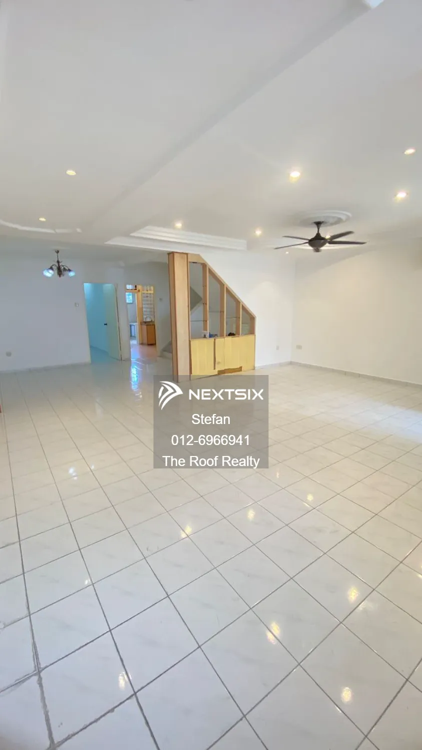 2-sty Terrace/Link House For Sale in Ulu Tiram Johor - Image 2