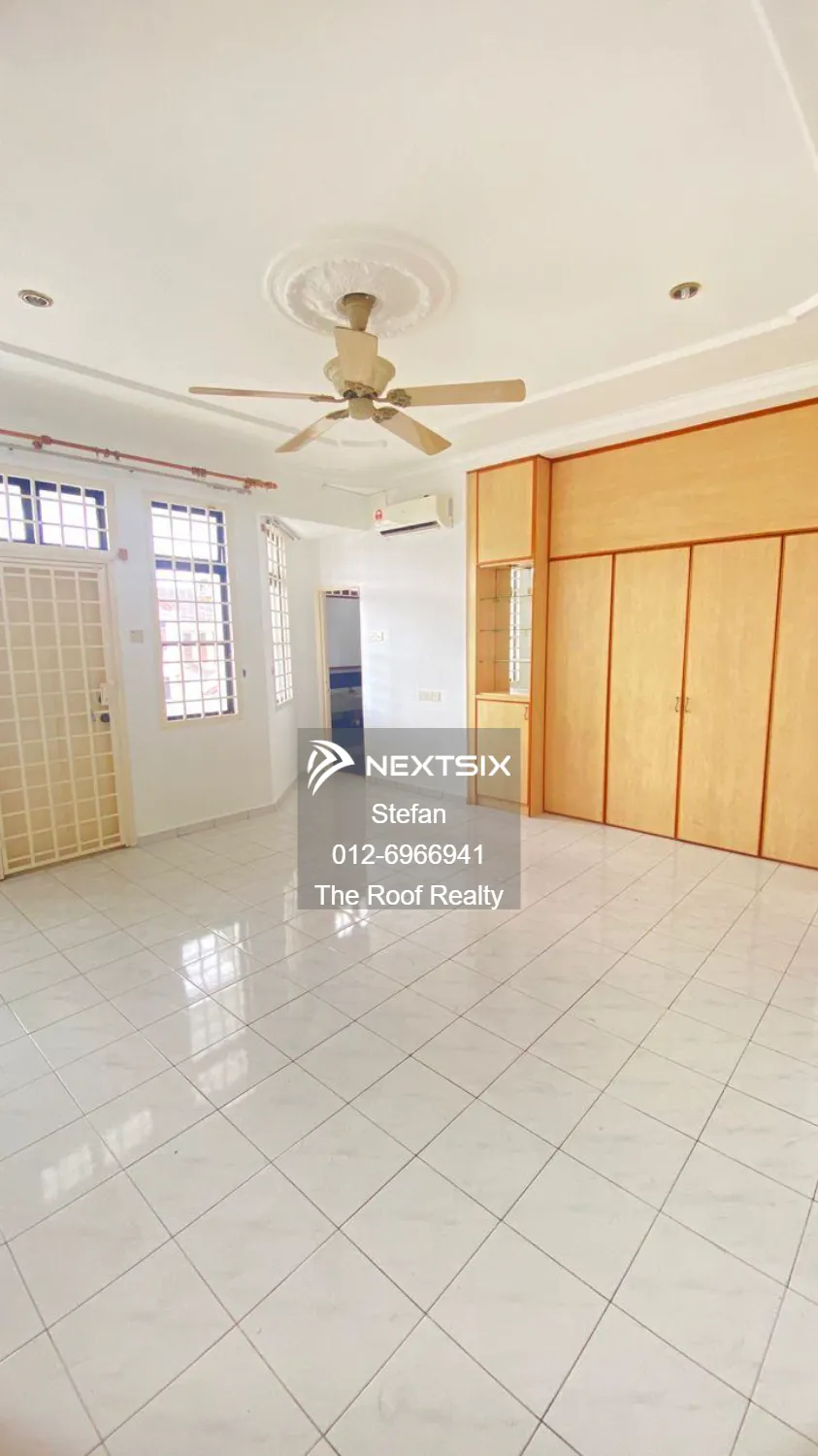 2-sty Terrace/Link House For Sale in Ulu Tiram Johor - Image 6