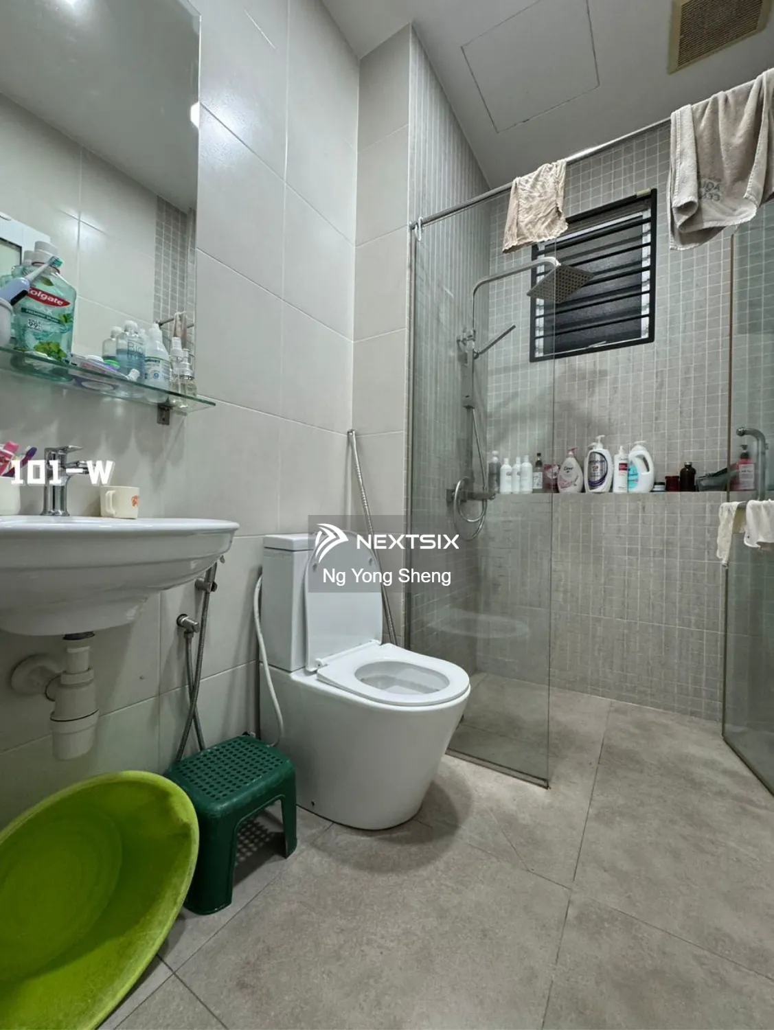 Semi-detached House For Sale in Klang Selangor - Image 11