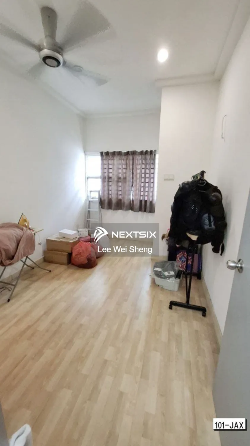 2-sty Terrace/Link House For Sale in Bandar Bukit Raja Selangor - Image 7
