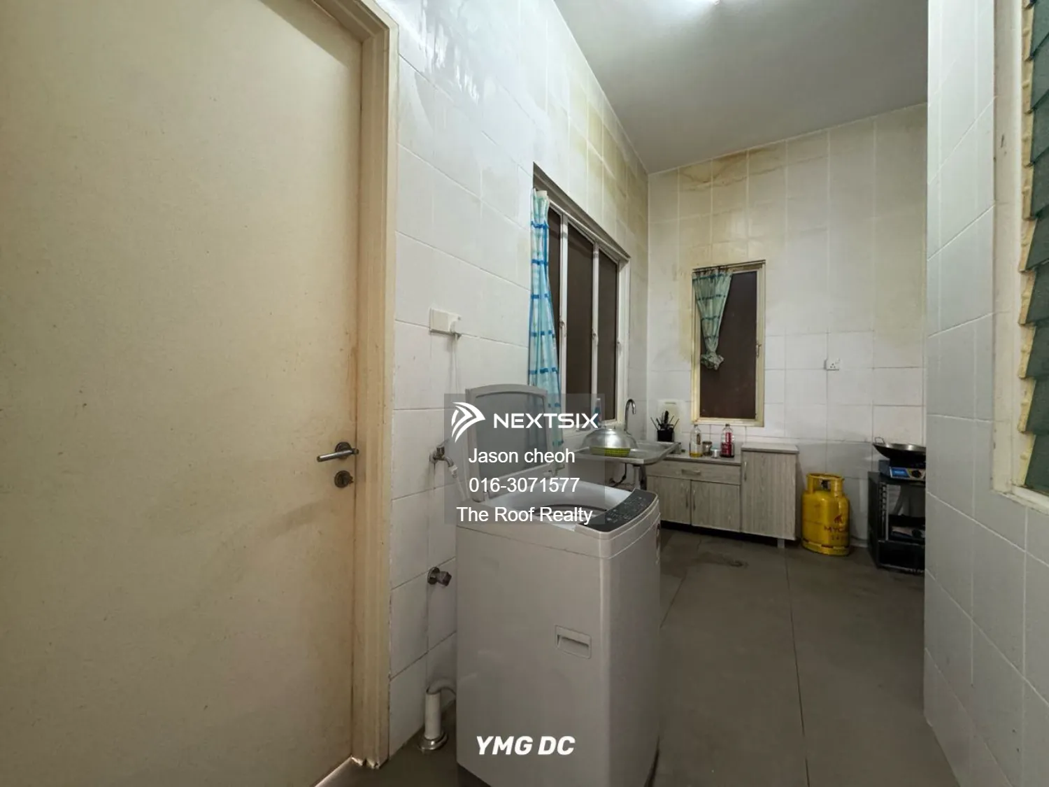 Semi-detached House For Sale in Klang Selangor - Image 4