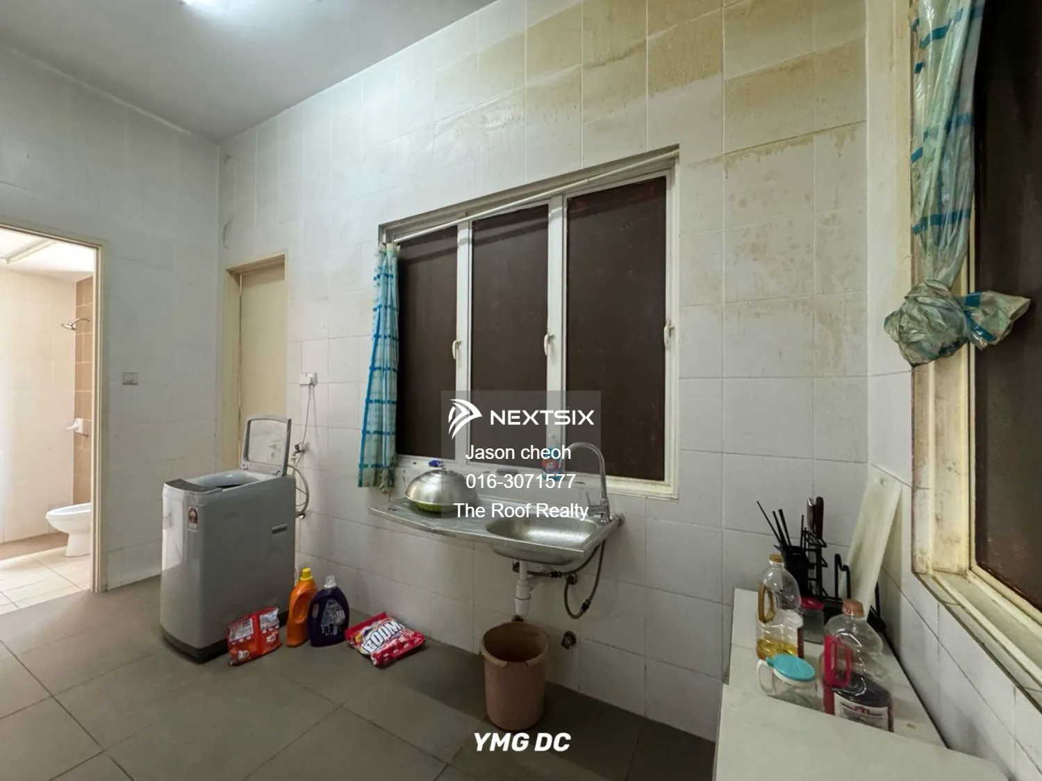 Semi-detached House For Sale in Klang Selangor - Image 8