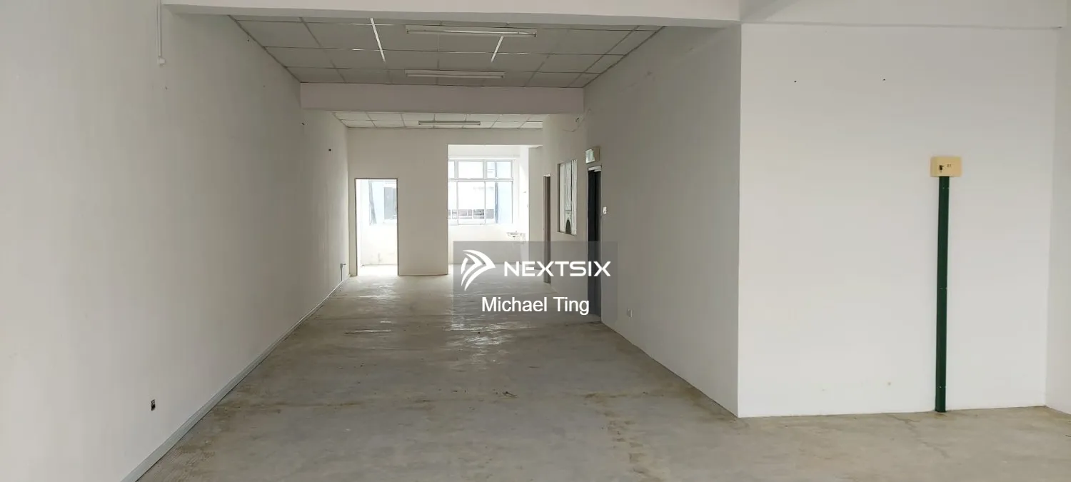Shop Office For Sale in Kota Tinggi Johor - Image 7
