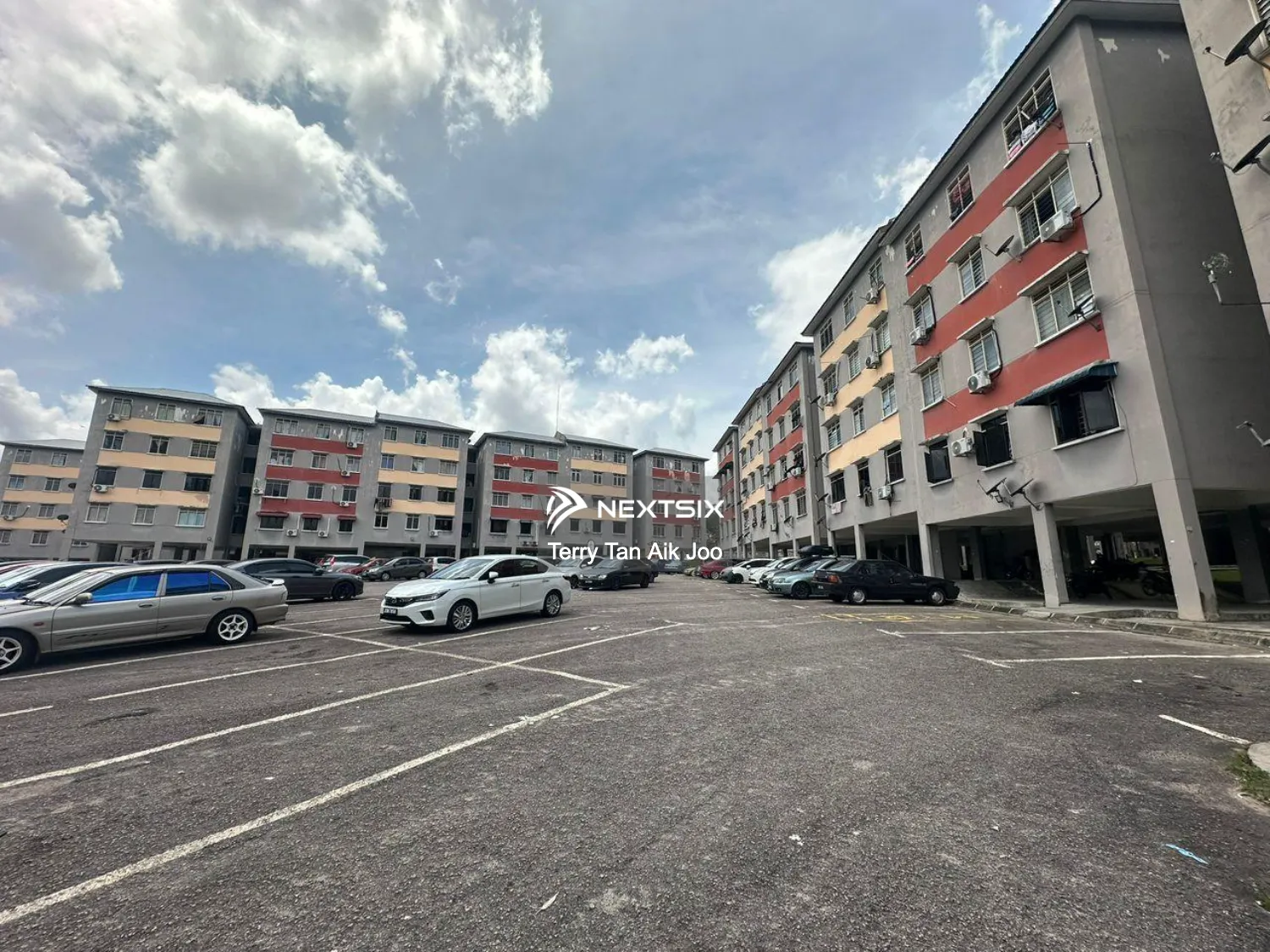 Condominium For Sale in Ulu Tiram Johor - Image 6