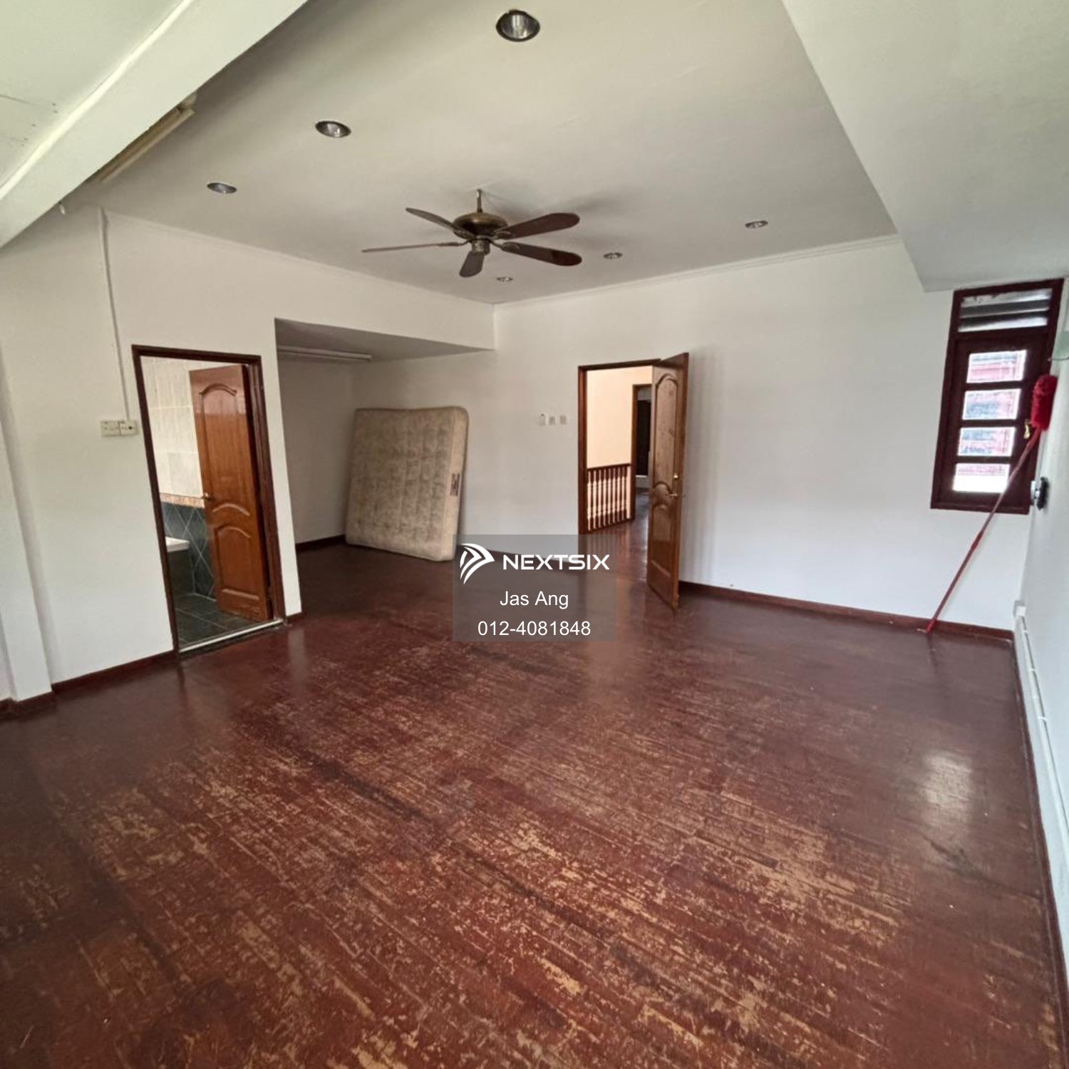 Semi-detached House For Sale in Gelugor Penang - Image 7