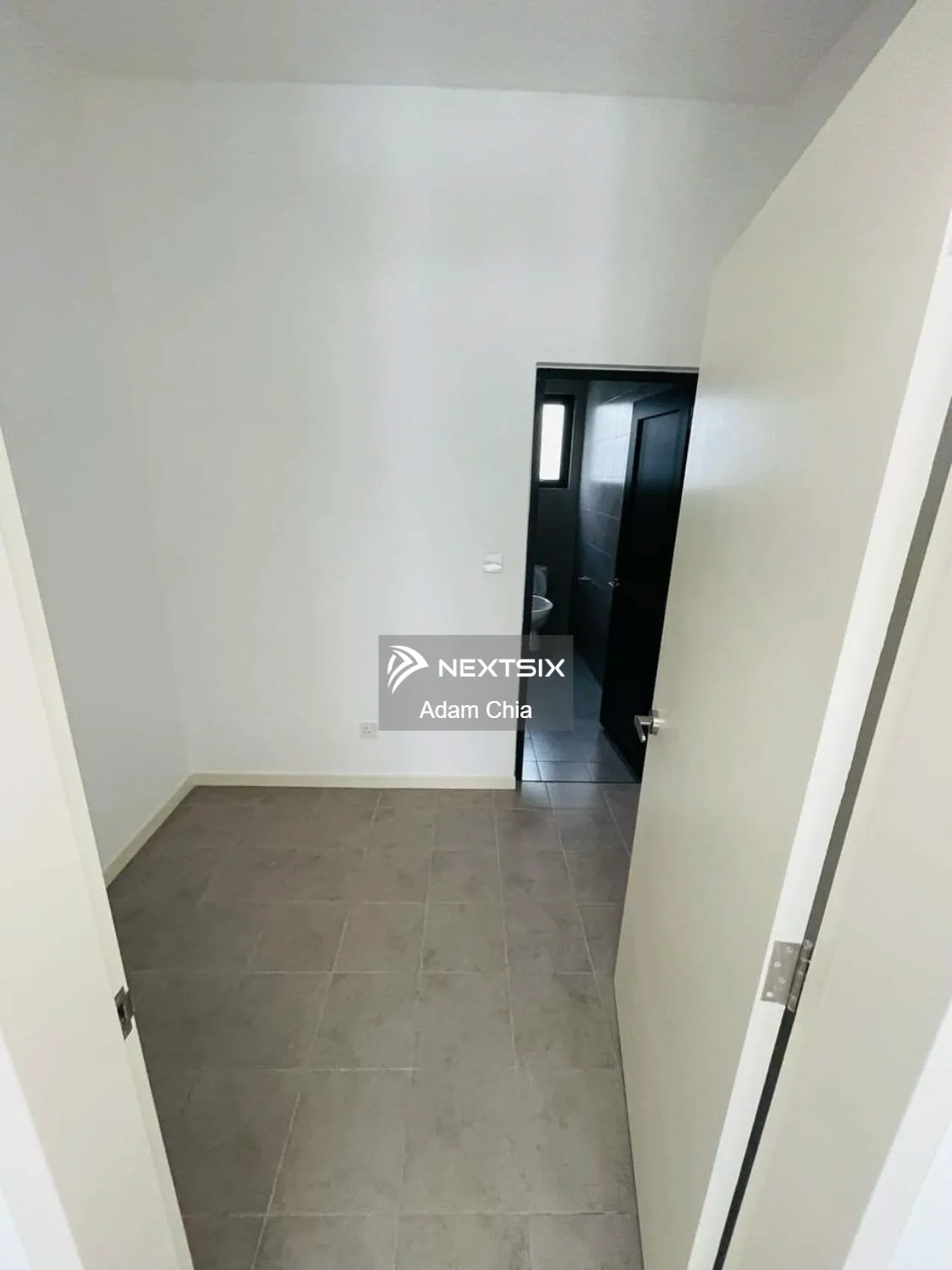 Semi-detached House For Sale in Telok Panglima Garang Selangor - Image 5