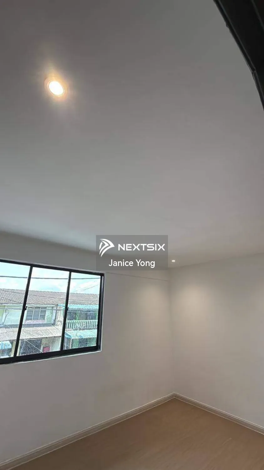 2-sty Terrace/Link House For Sale in Permas Jaya Johor - Image 9