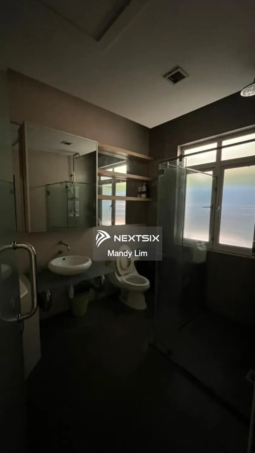 Semi-detached House For Sale in Jelutong Penang - Image 4