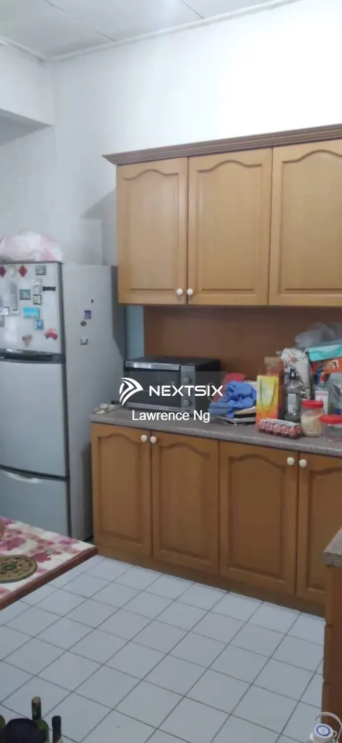 Semi-detached House For Sale in Johor Bahru Johor - Image 7