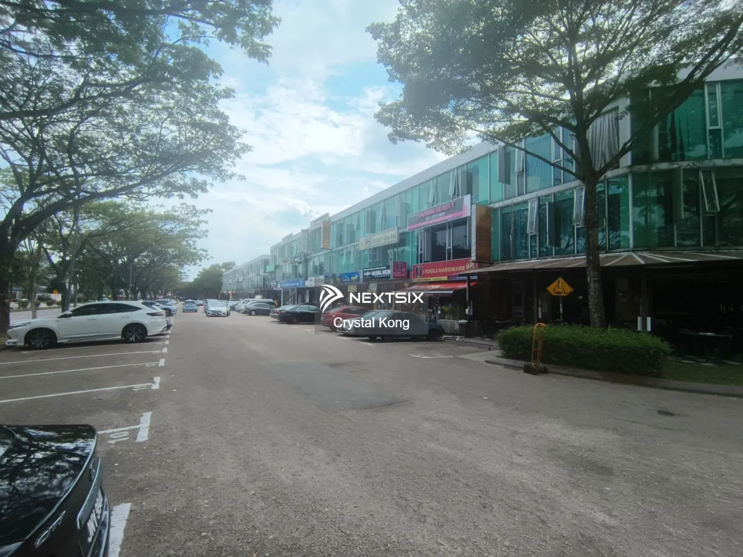 Shop For Sale in Setia Indah Johor