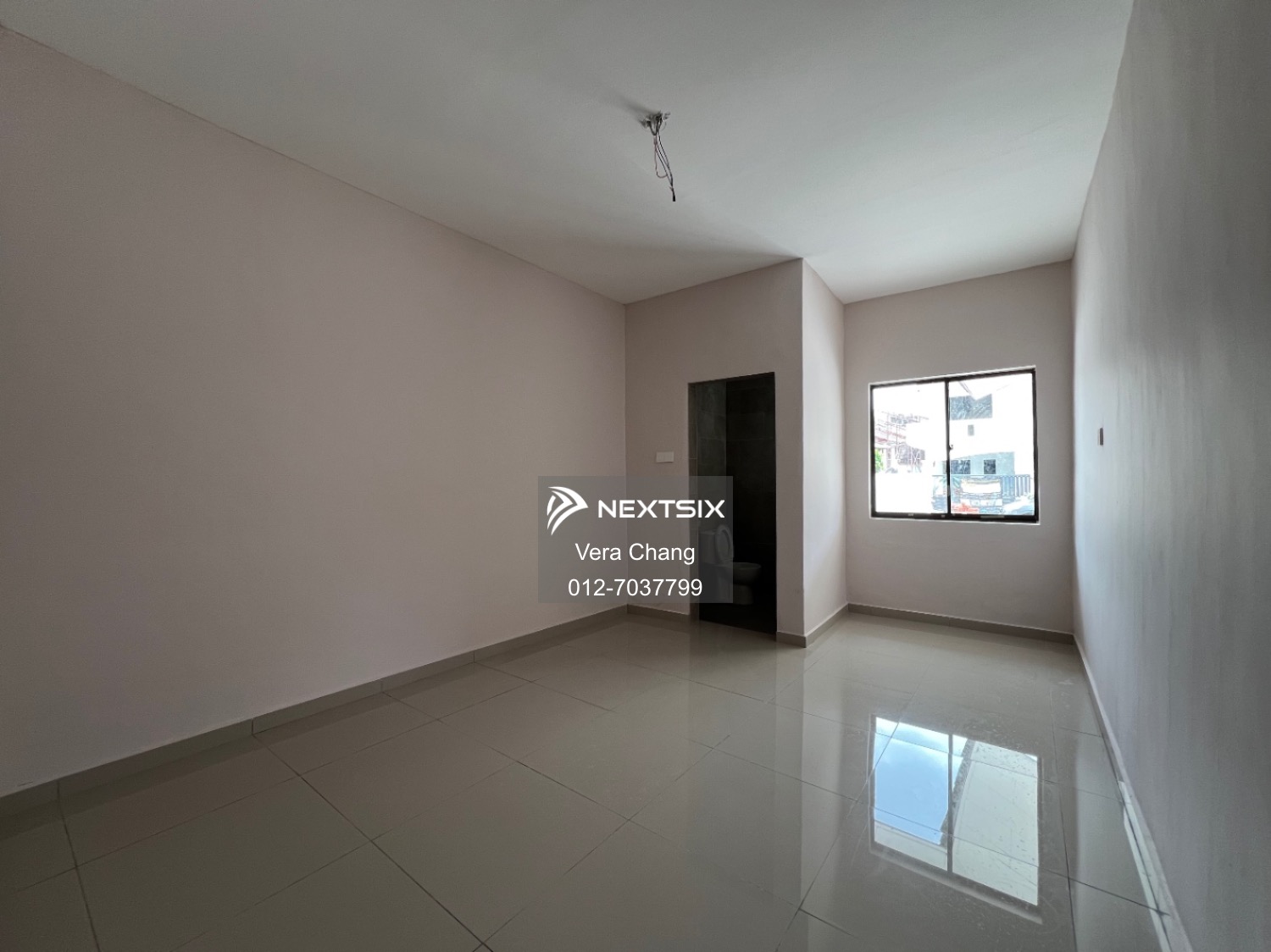 1.5-sty Terrace/Link House For Sale in Ulu Tiram Johor - Image 4