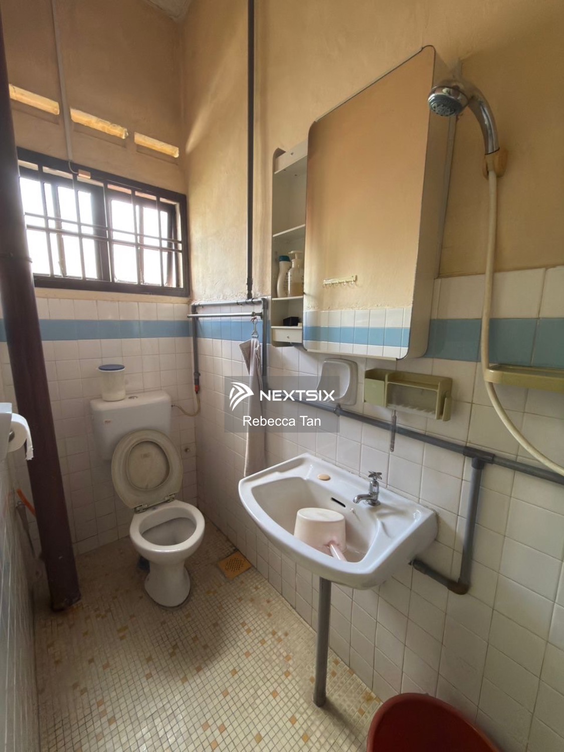 Semi-detached House For Sale in Johor Bahru Johor - Image 5