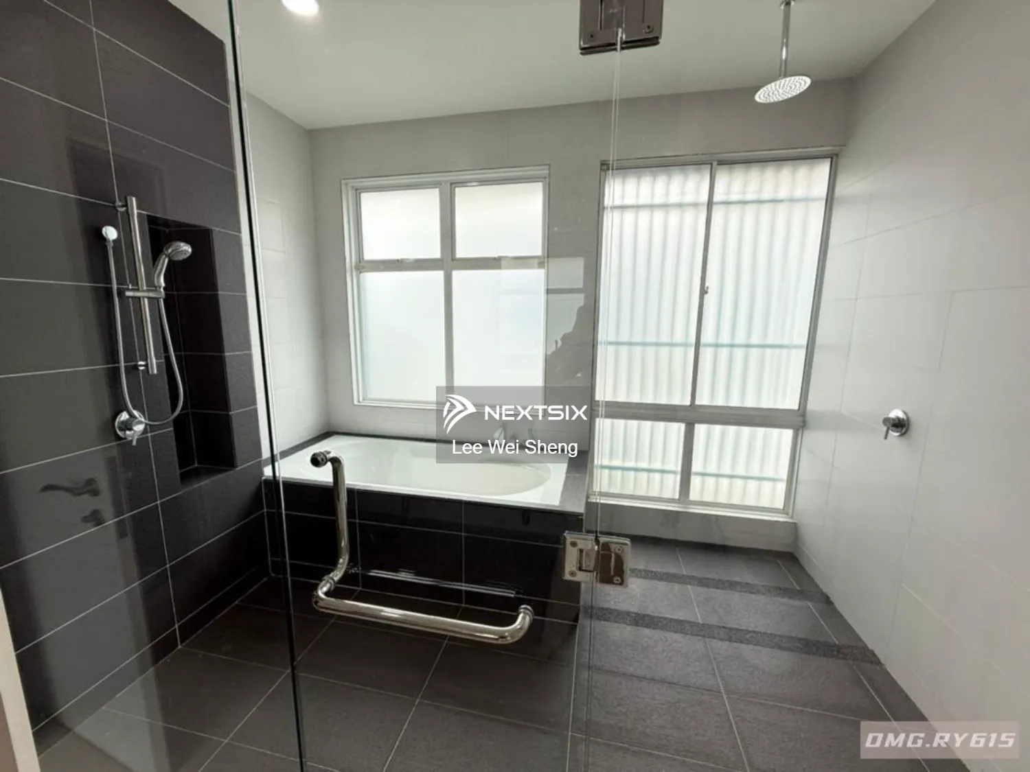 Bungalow For Sale in Klang Selangor - Image 10