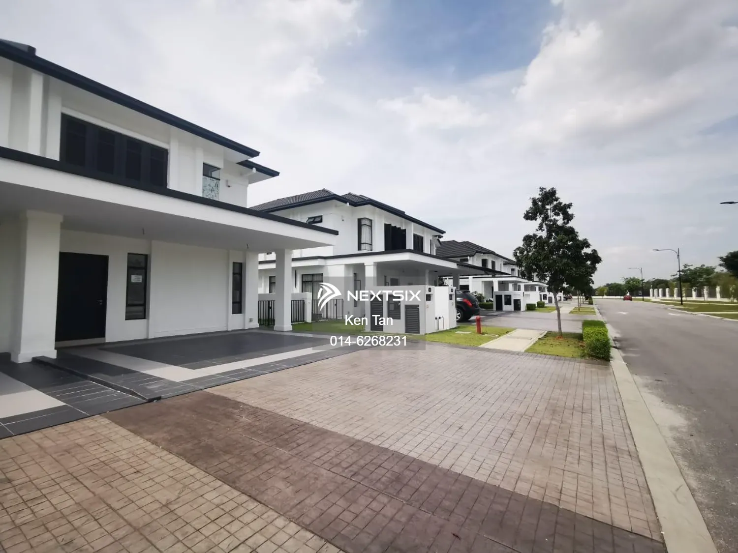 Semi-detached House For Sale in Bandar Puncak Alam Selangor