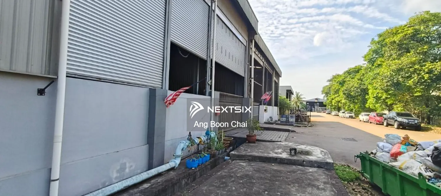Semi-D Factory For Rent in Senai Johor - Image 6