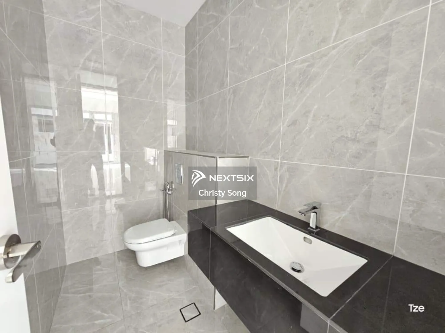 Semi-detached House For Sale in Johor Bahru Johor - Image 12