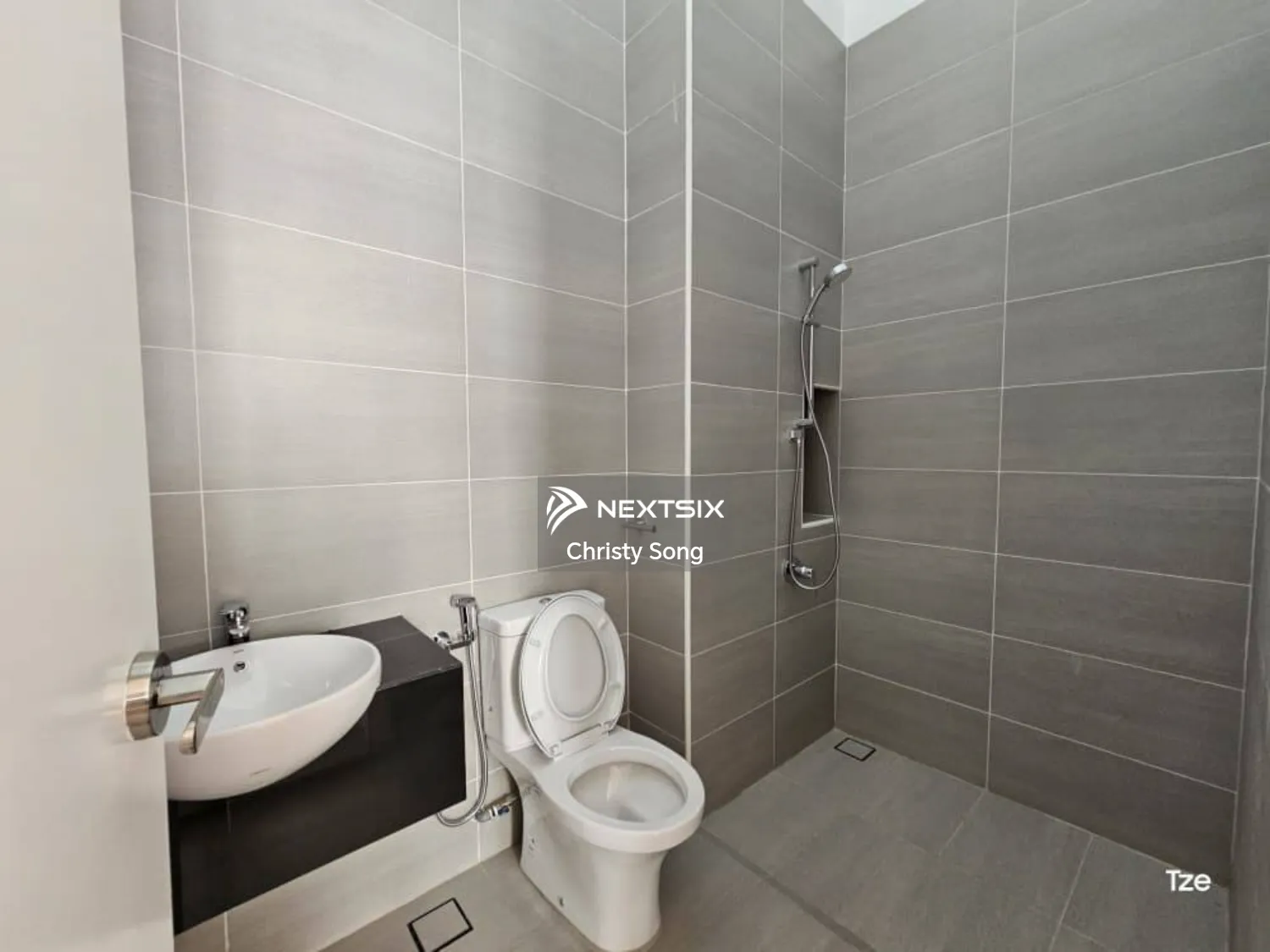 Semi-detached House For Sale in Johor Bahru Johor - Image 17