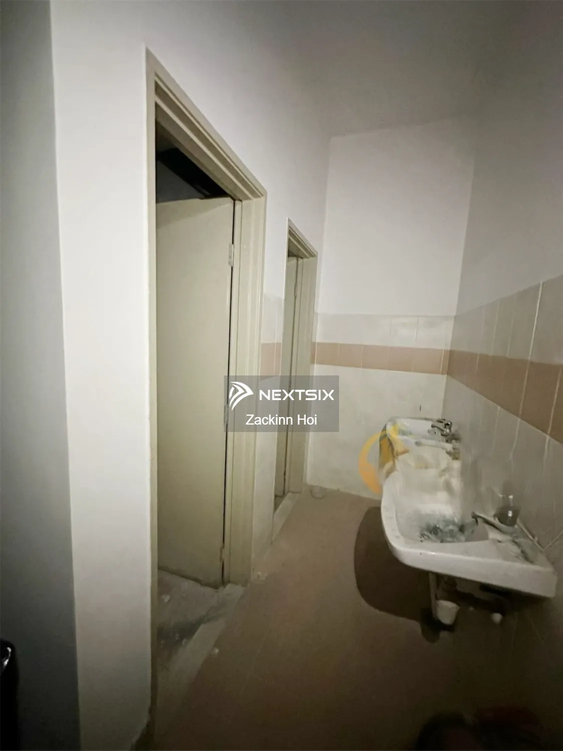 Shop For Sale in Bandar Botanic Selangor - Image 6