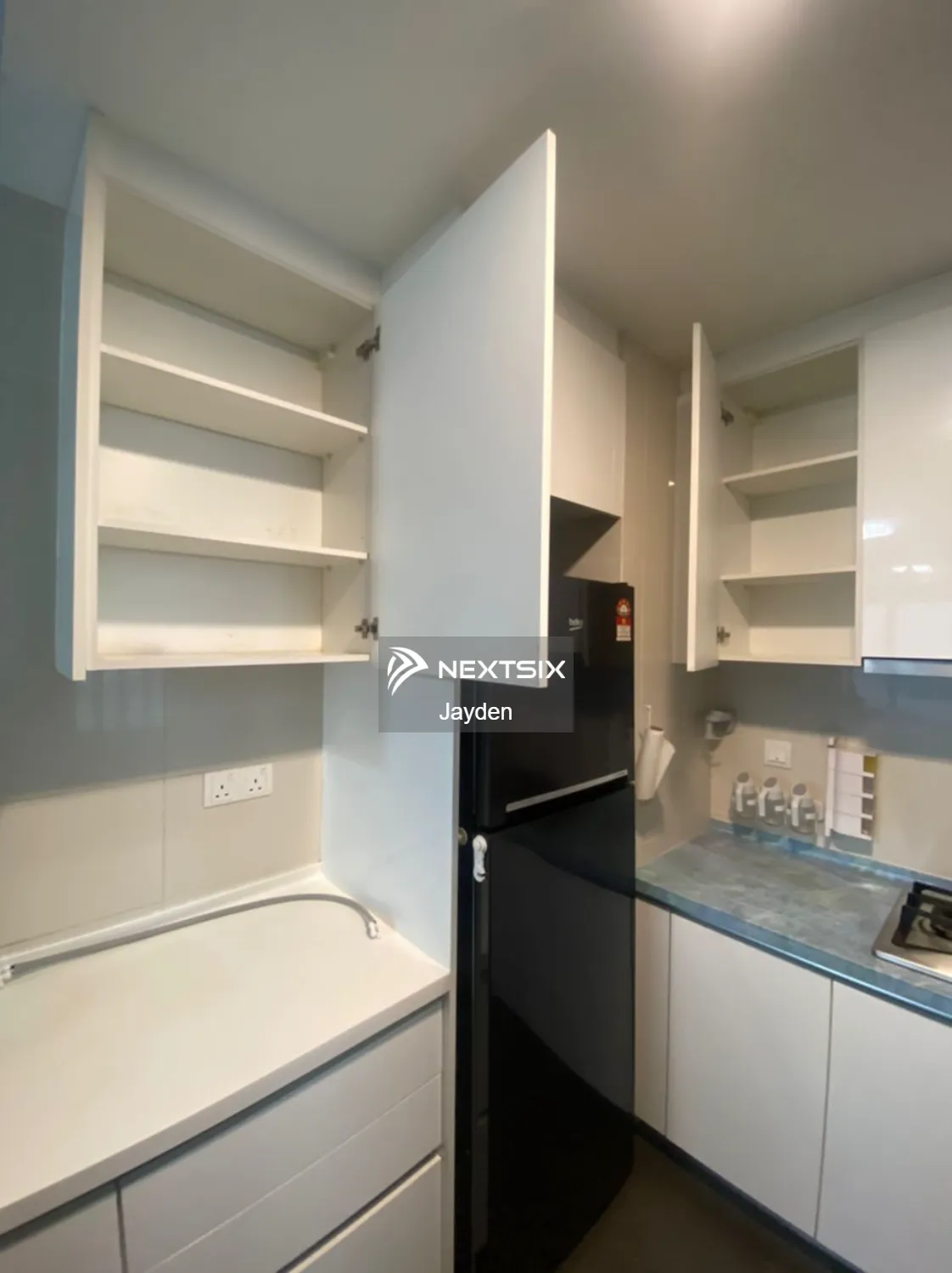 Serviced Residence For Rent in Taman Melawati Selangor - Image 17