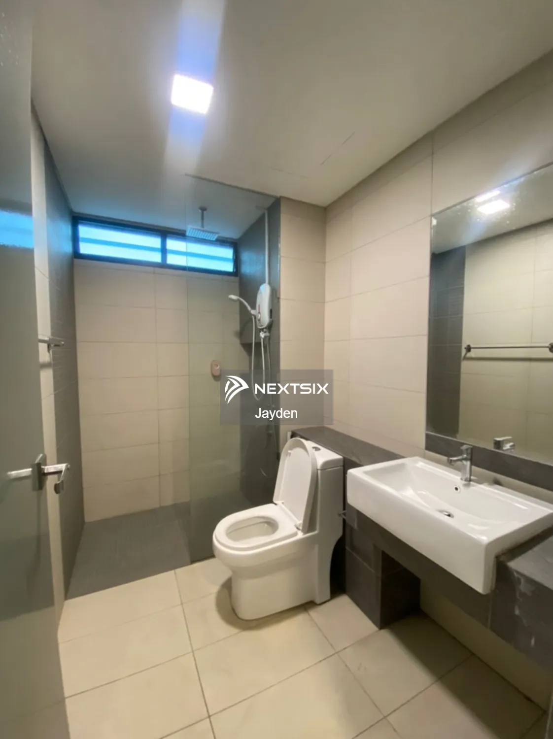 Serviced Residence For Rent in Taman Melawati Selangor - Image 23