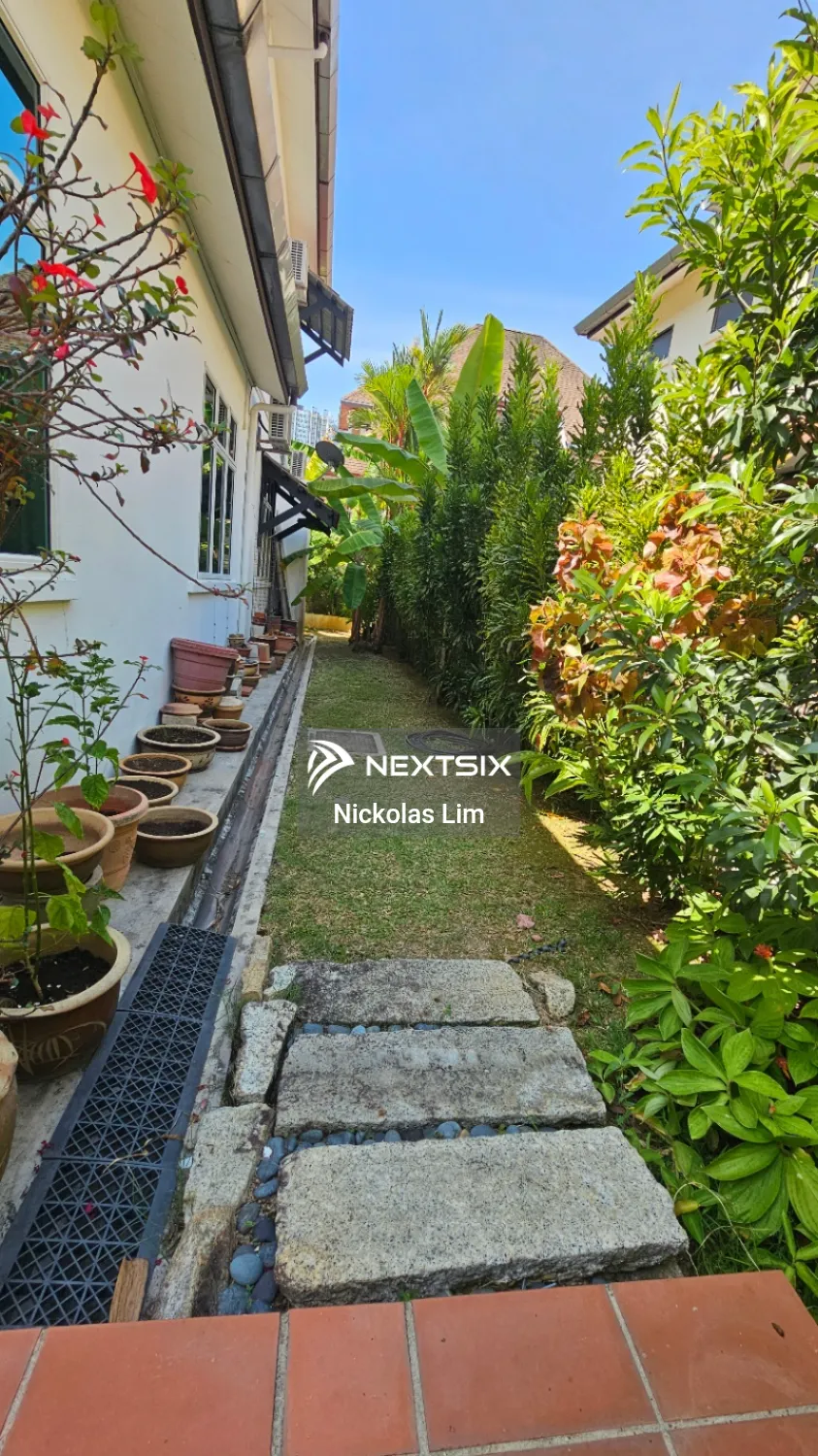 Bungalow For Sale in Batu Ferringhi Penang - Image 11