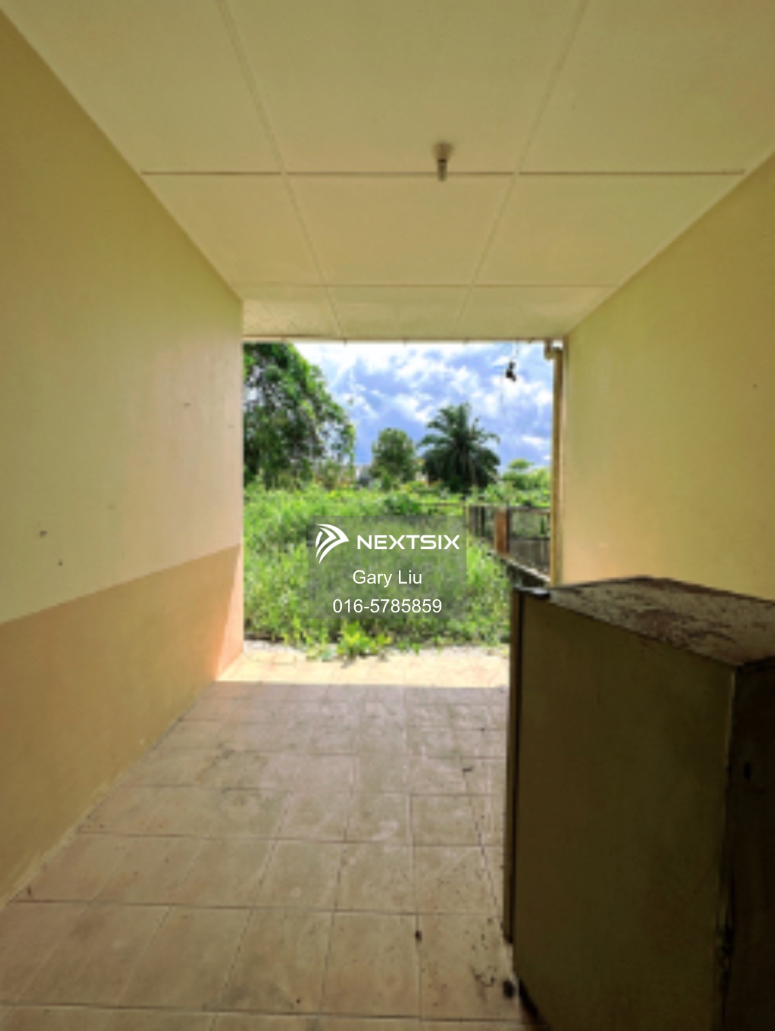 Semi-detached House For Sale in Kuching Sarawak - Image 5