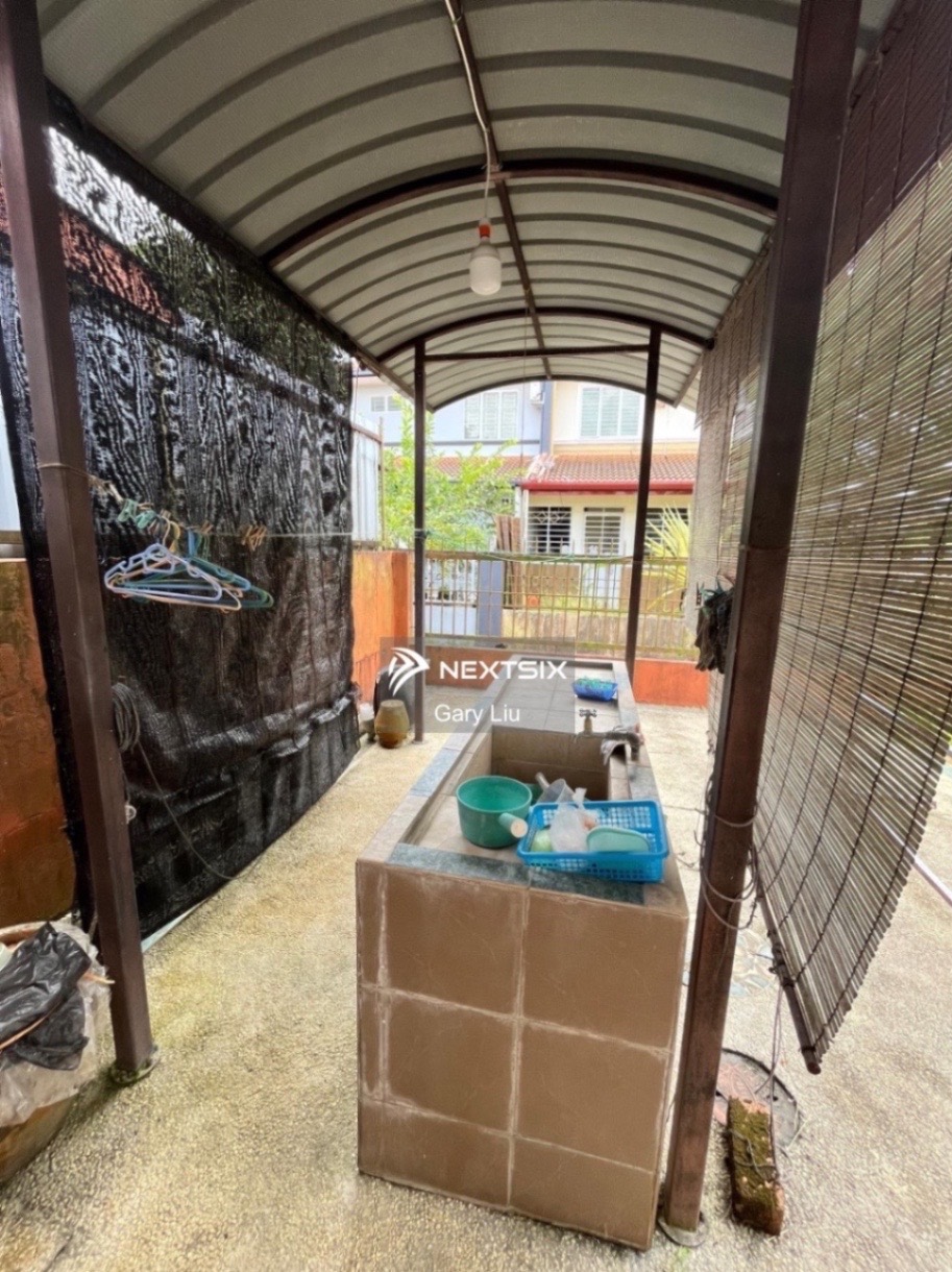 2-sty Terrace/Link House For Sale in Kuching Sarawak - Image 8
