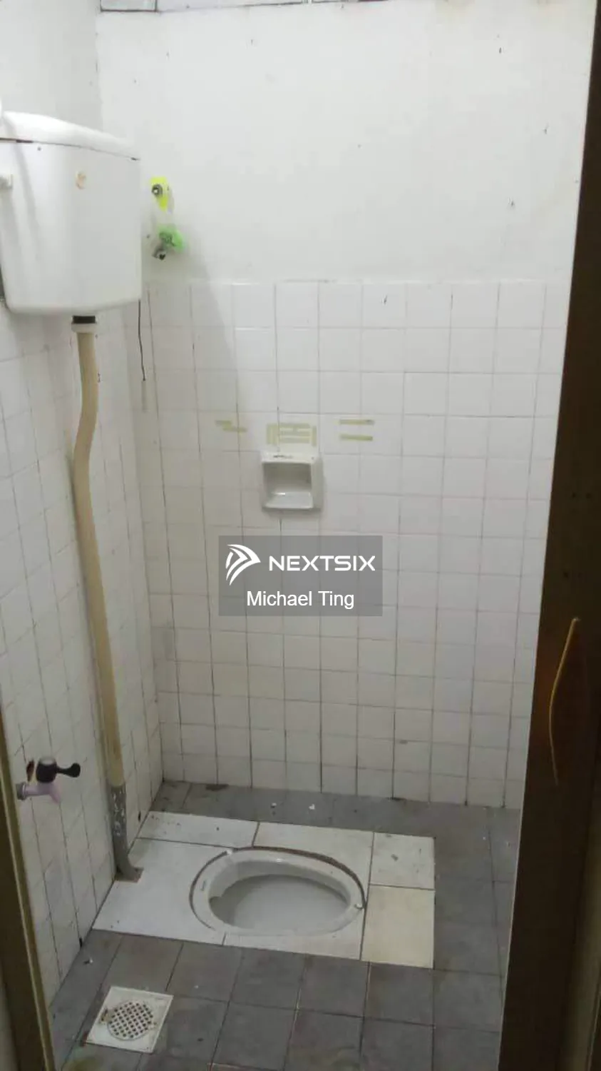 Shop Office For Sale in Masai Johor - Image 9