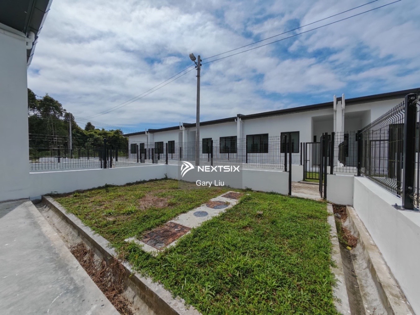 1-sty Terrace/Link House For Sale in Kuching Sarawak - Image 9