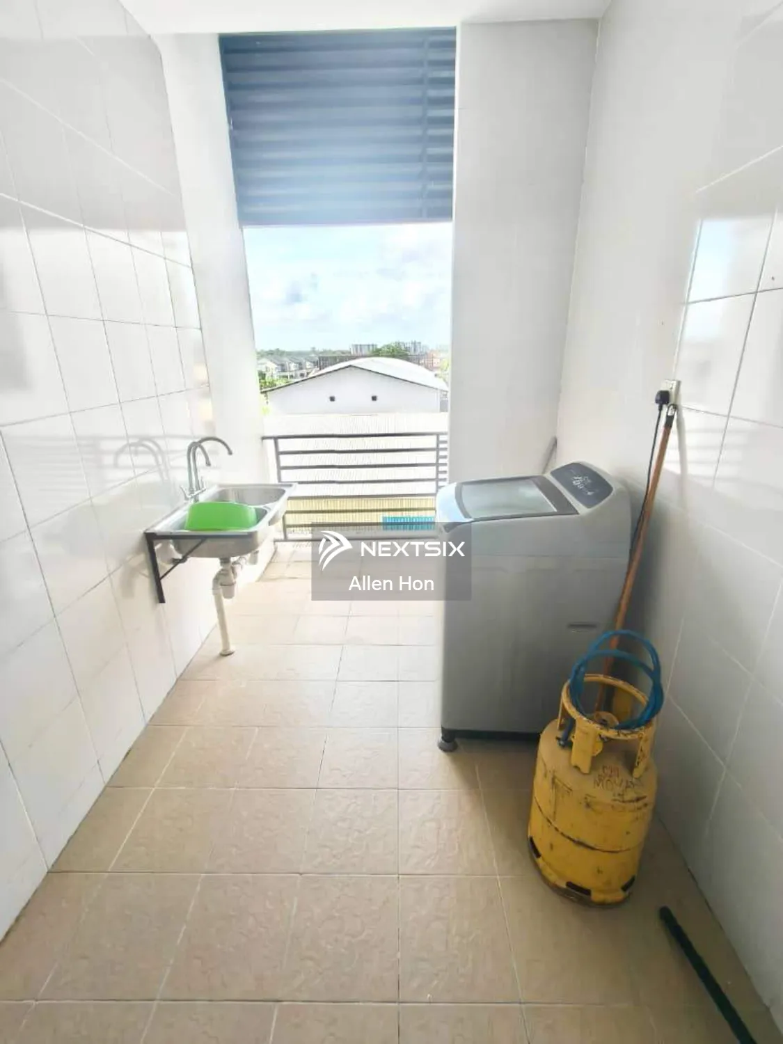 Condominium For Rent in Kuching Sarawak - Image 3