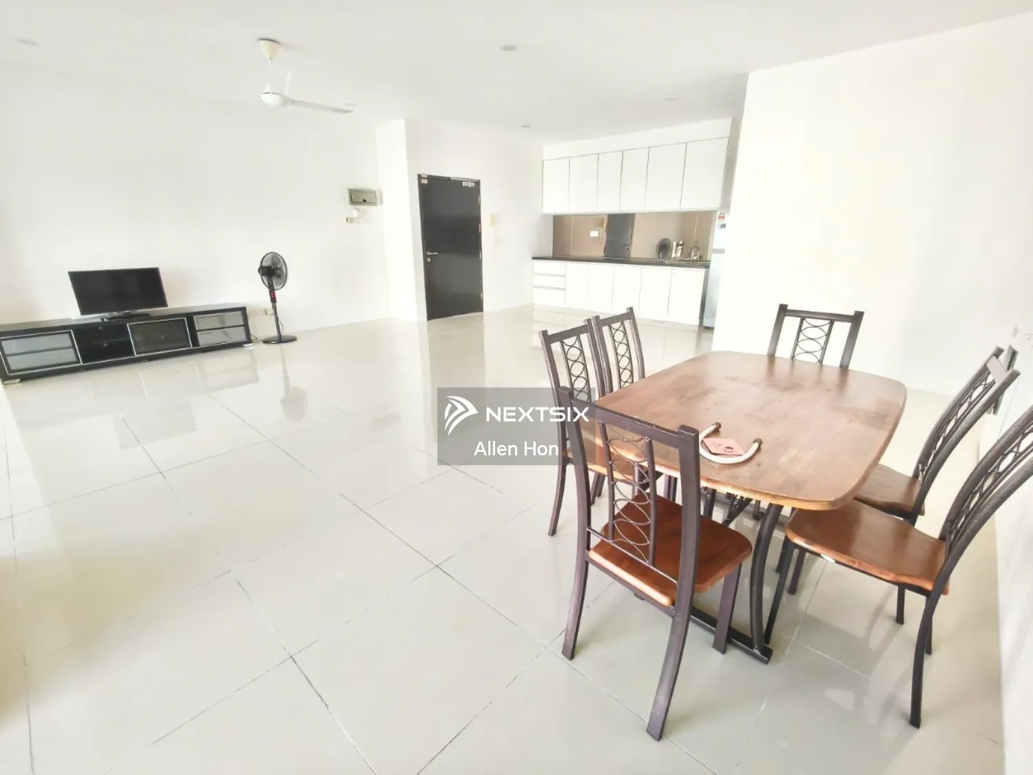 Condominium For Rent in Kuching Sarawak - Image 4