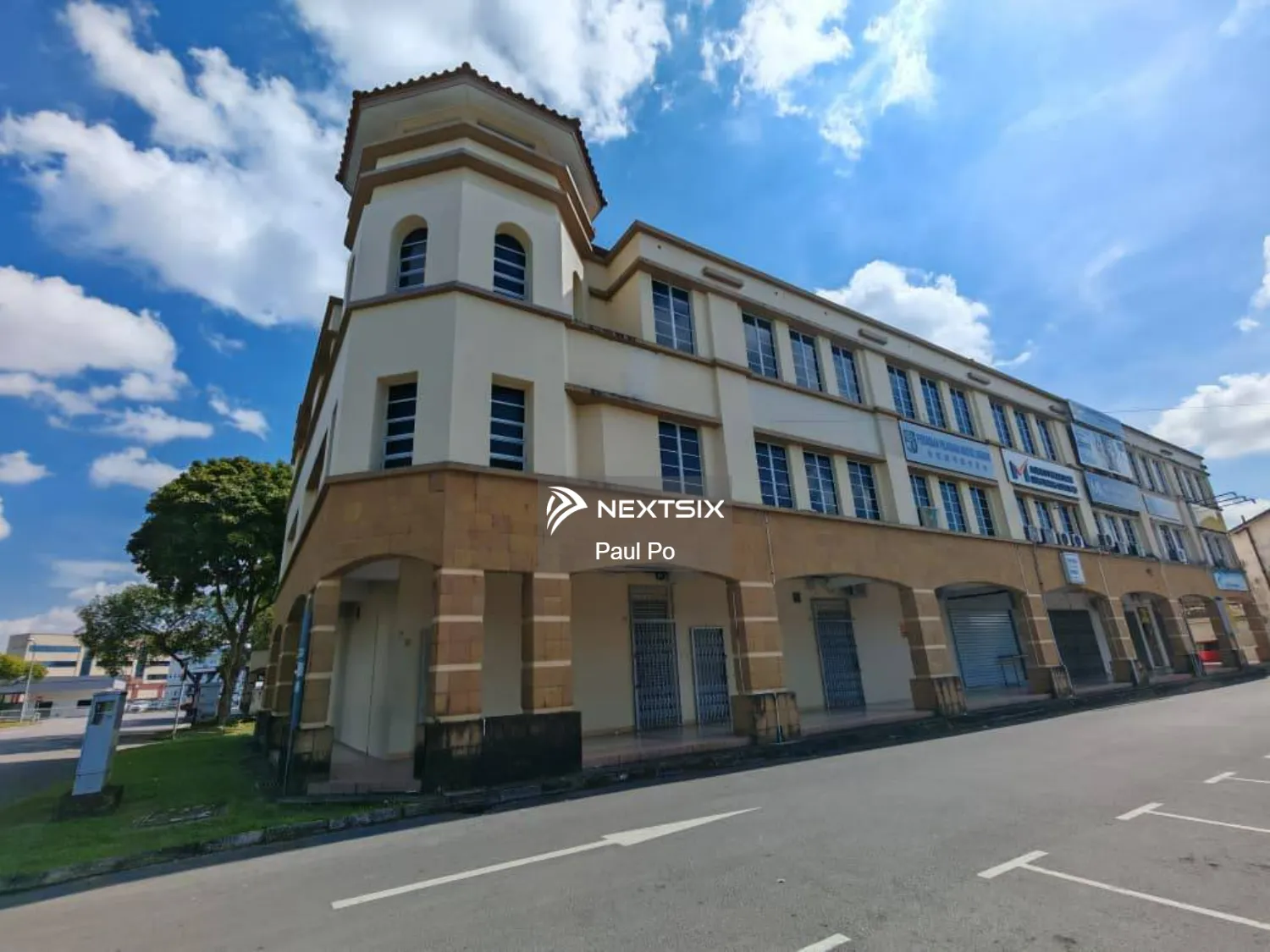 Shop For Sale in Kuching Sarawak