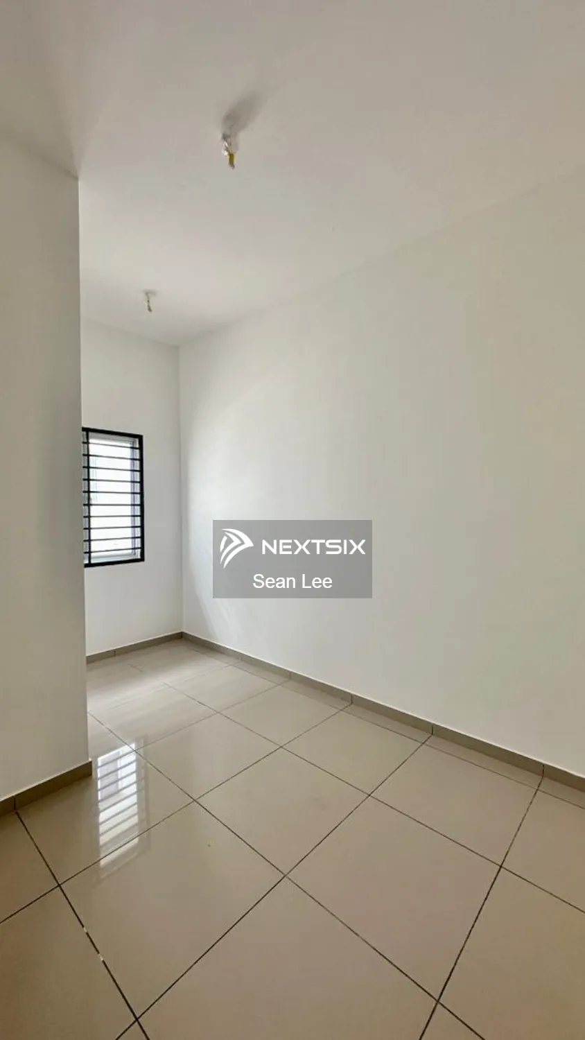 2-sty Terrace/Link House For Sale in Pekan Nanas Johor - Image 13